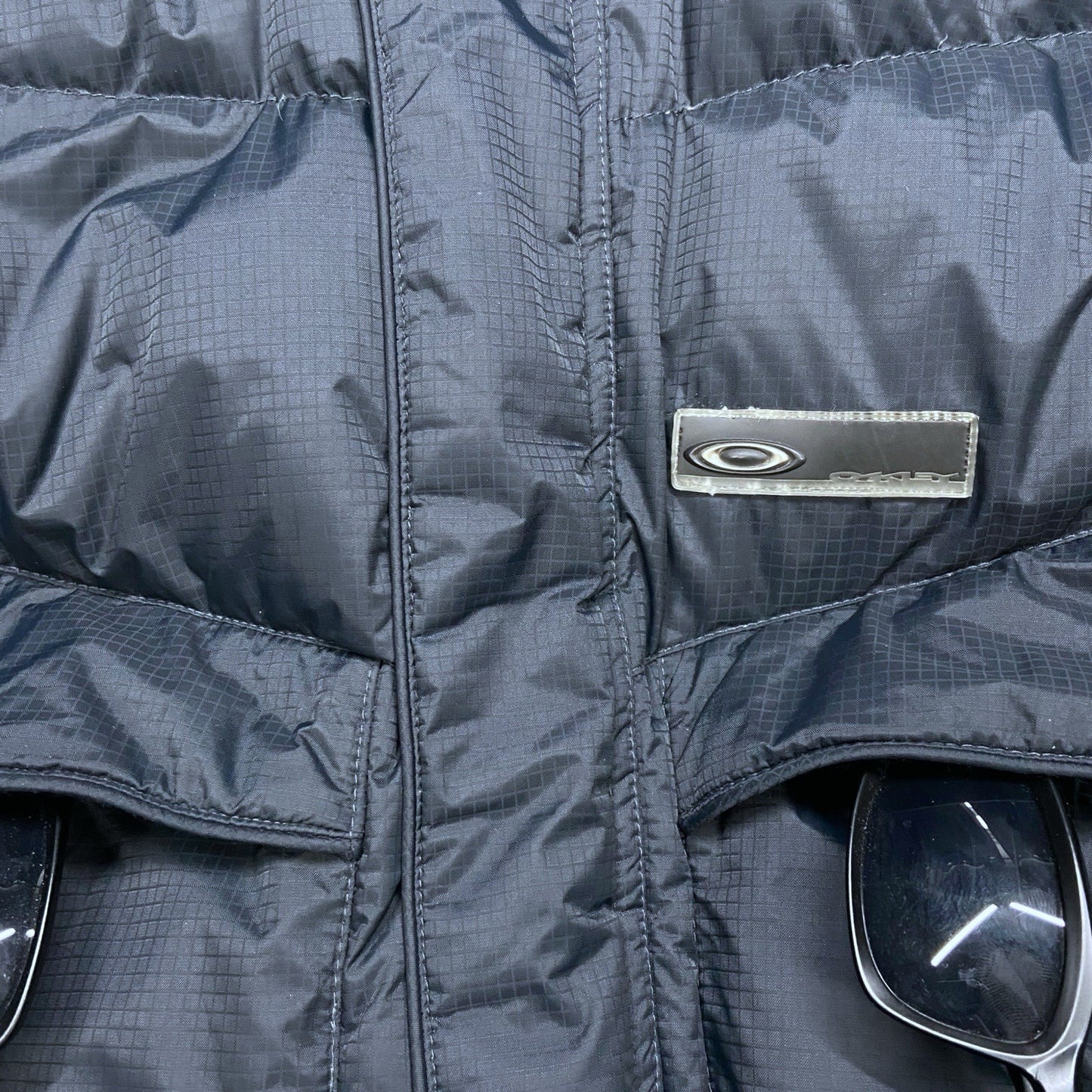 Vintage Oakley Hydro Fuel Puffer Jacket - L