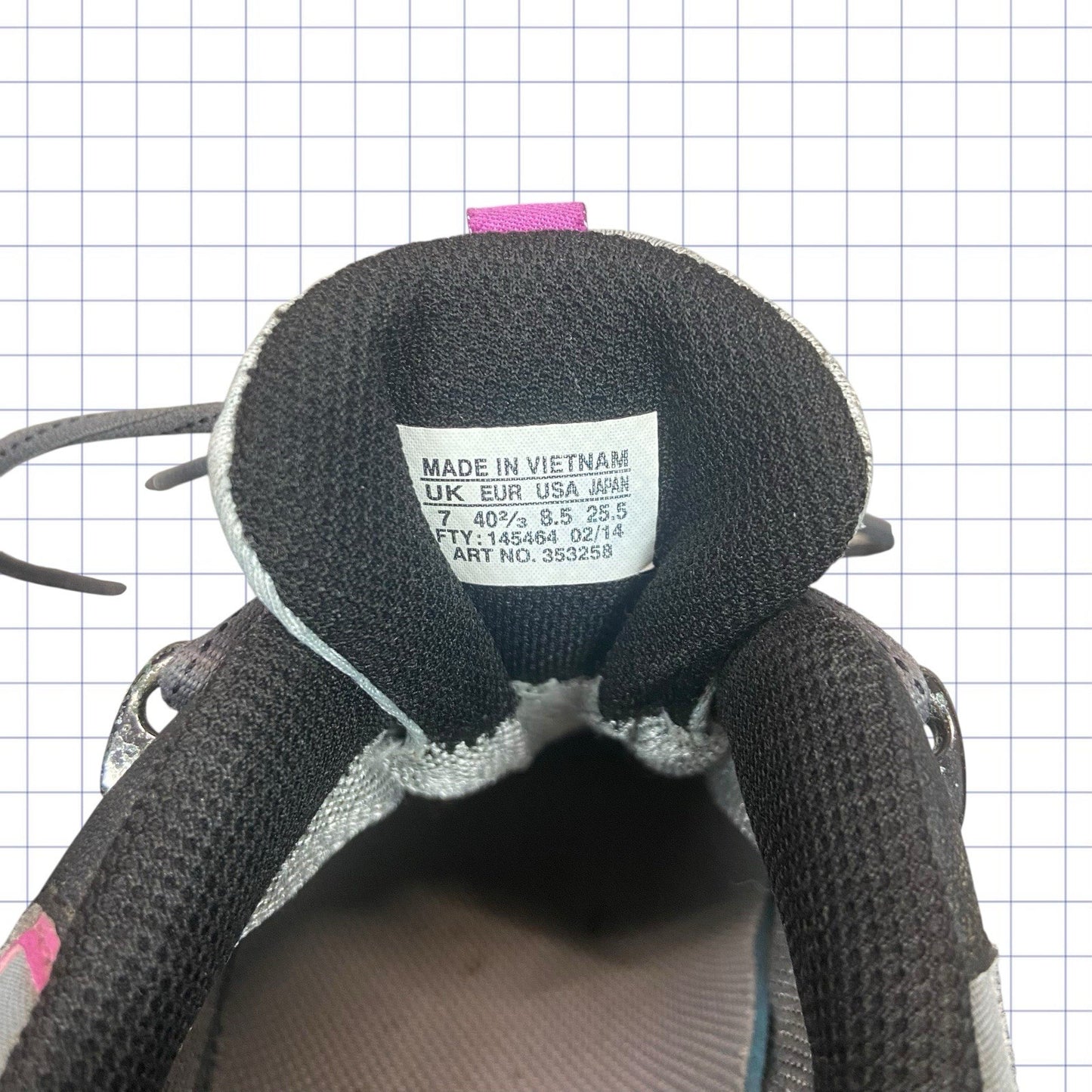 Ladies Salomon Walking Shoes - UK 7