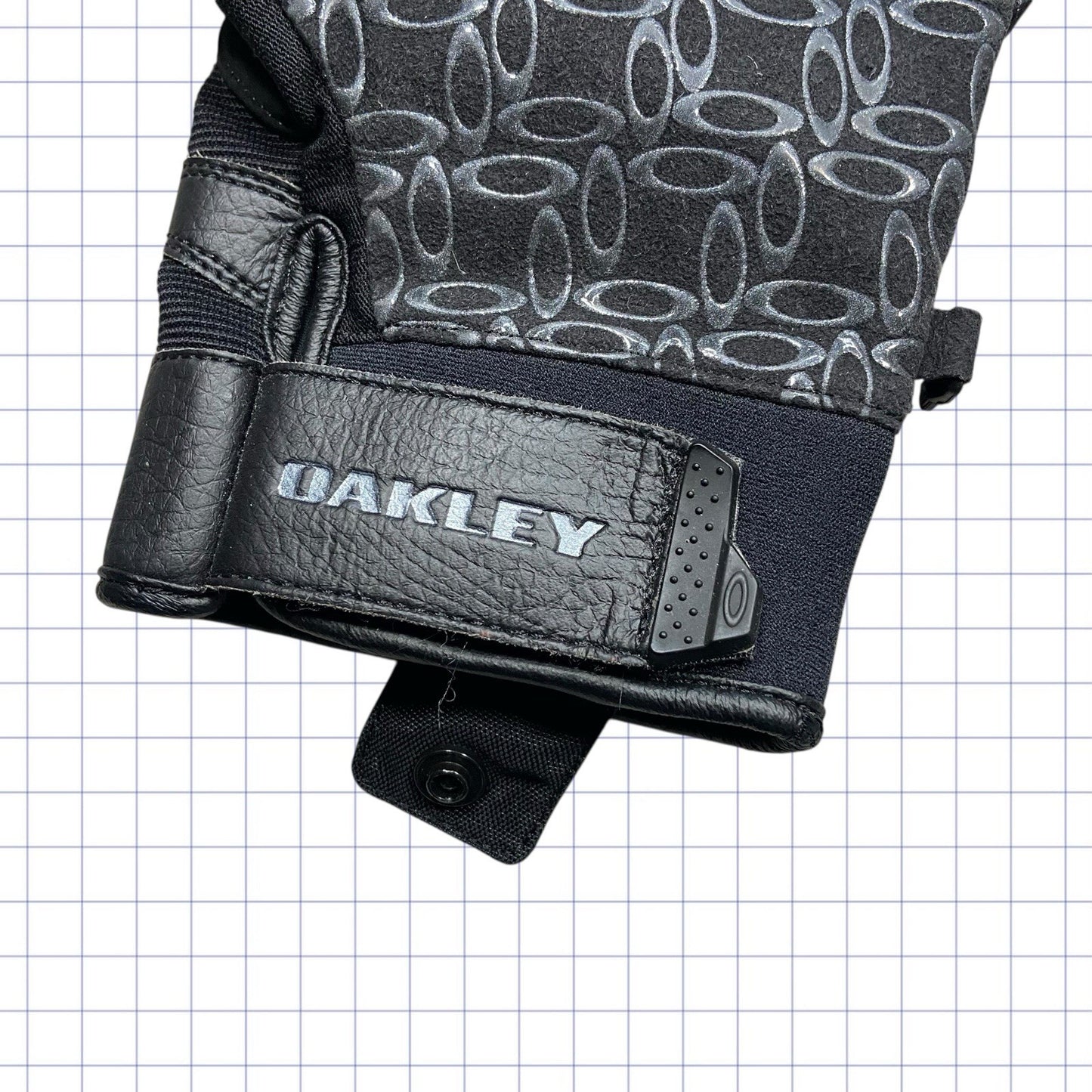 Vintage Oakley Tactical Gloves
