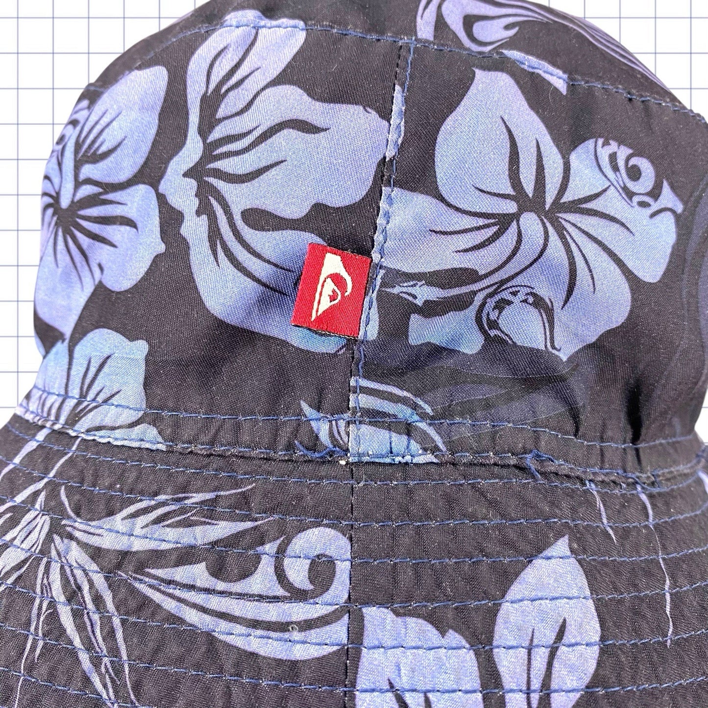 Vintage Quiksilver Reversible Bucket Hat