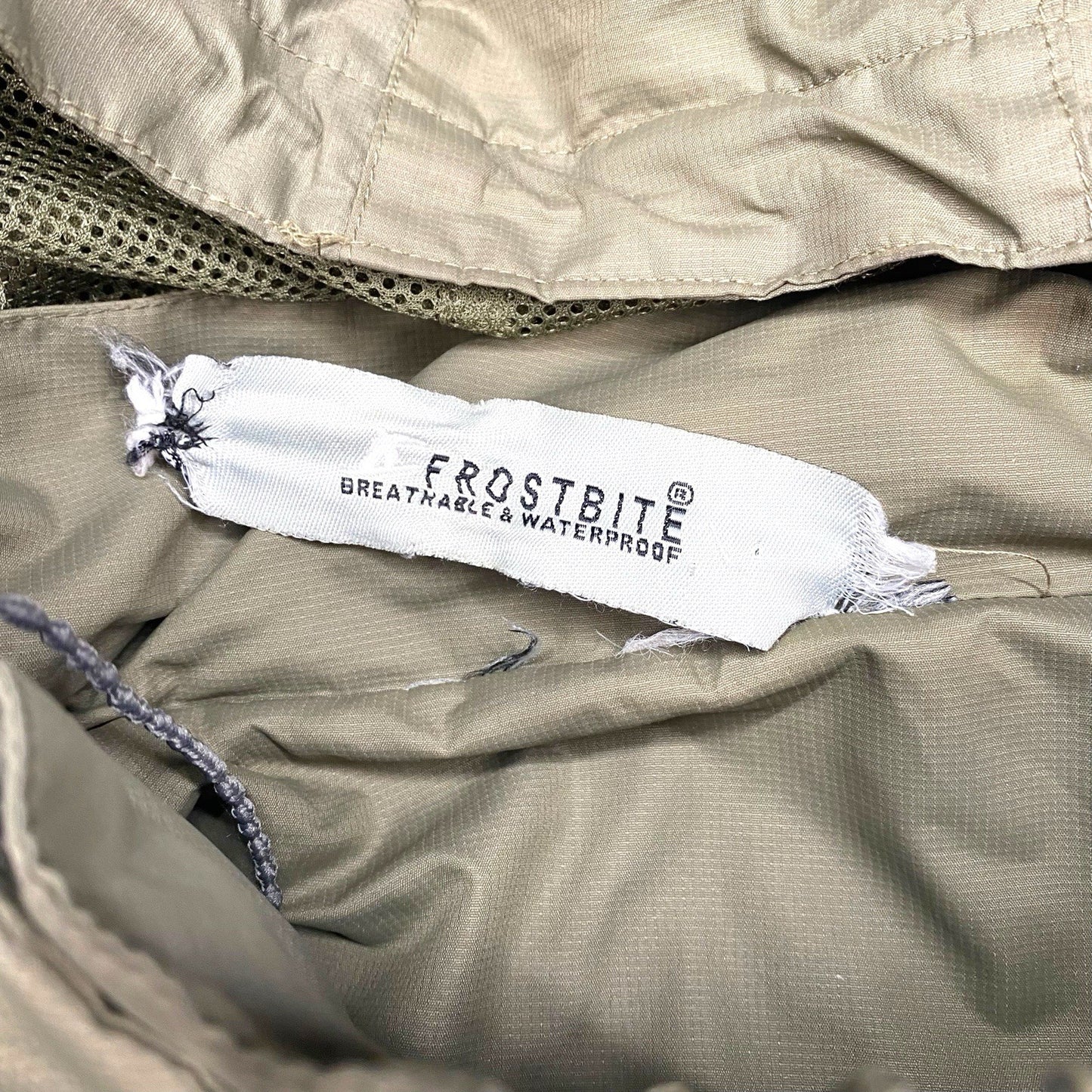 フロストバイト スキージャケット - L