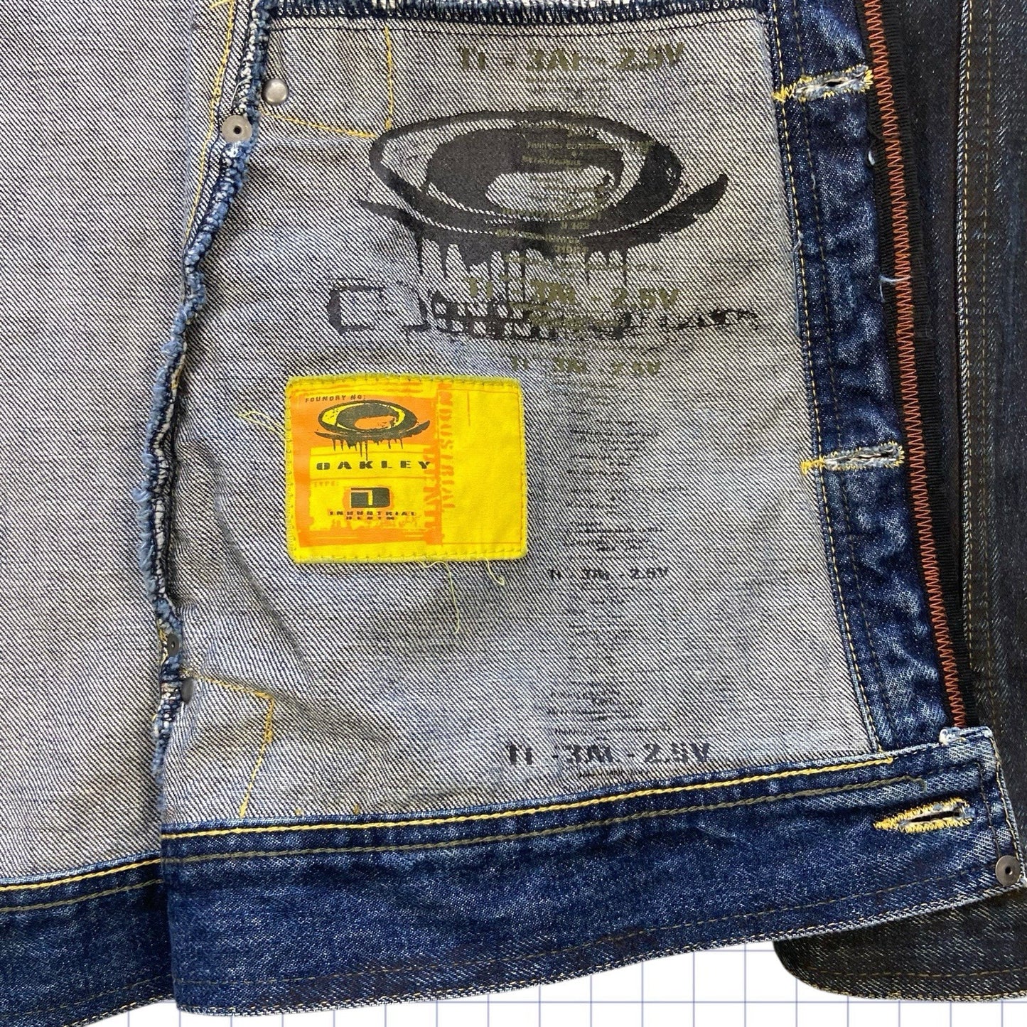 Vintage Oakley Metal X Salvage Denim Jacket - L