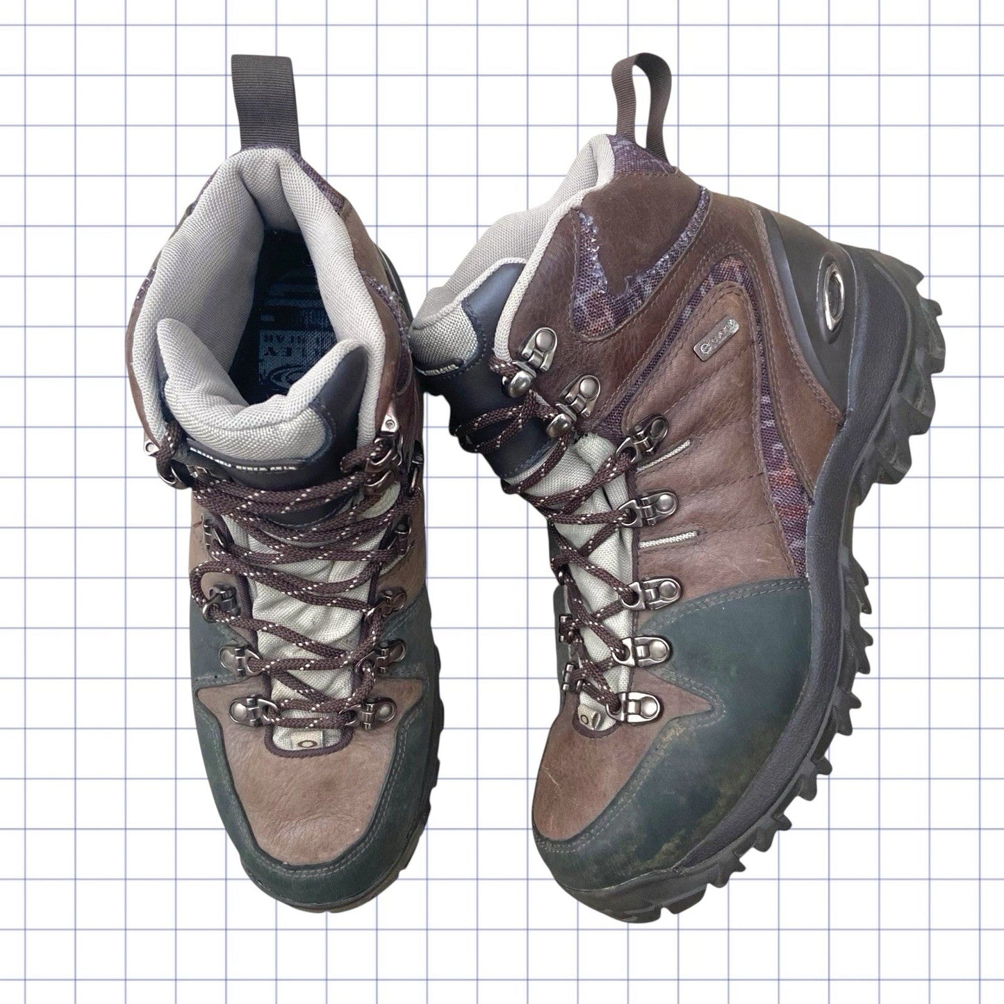Vintage Oakley Goretex Boots - UK 8