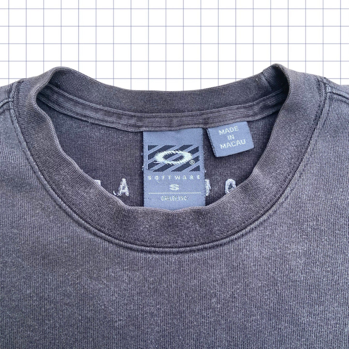 Vintage Oakley Software Tshirt - M