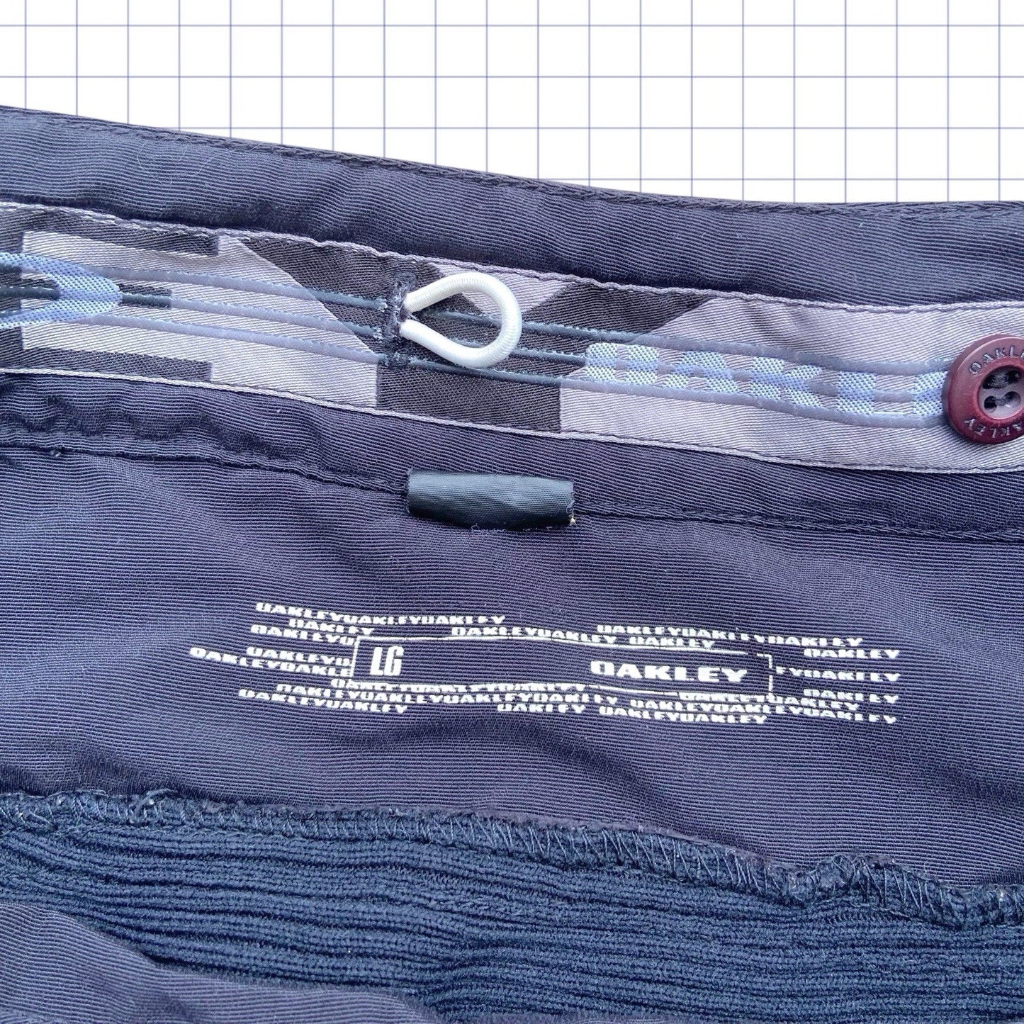 Vintage Oakley Icon Cycling Shorts – 34W