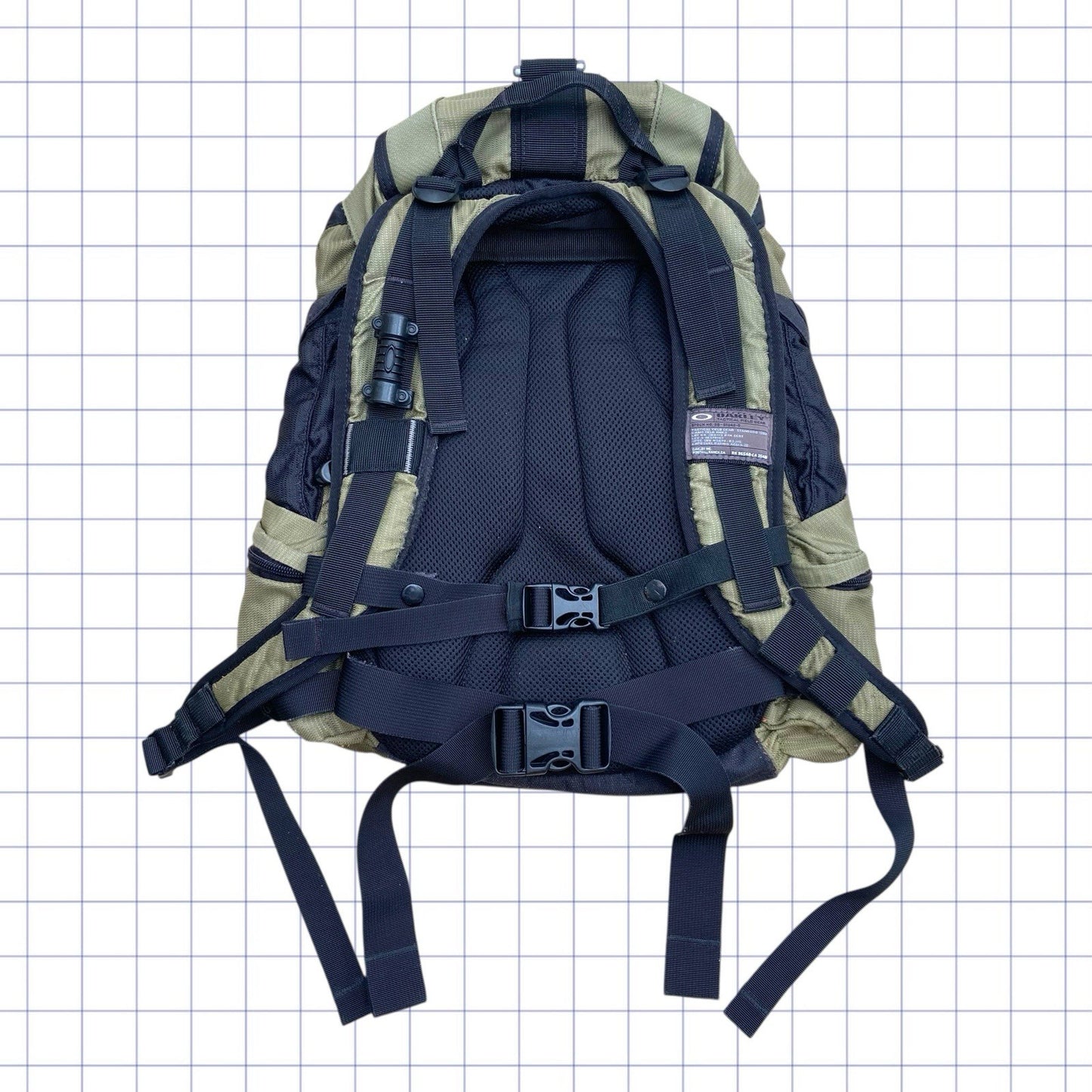Oakley 2006 Tactical Field Gear Desert Backpack