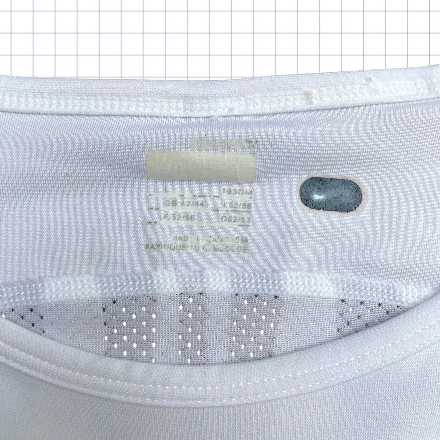 2000s Nike Sphere Tribal Tshirt - L
