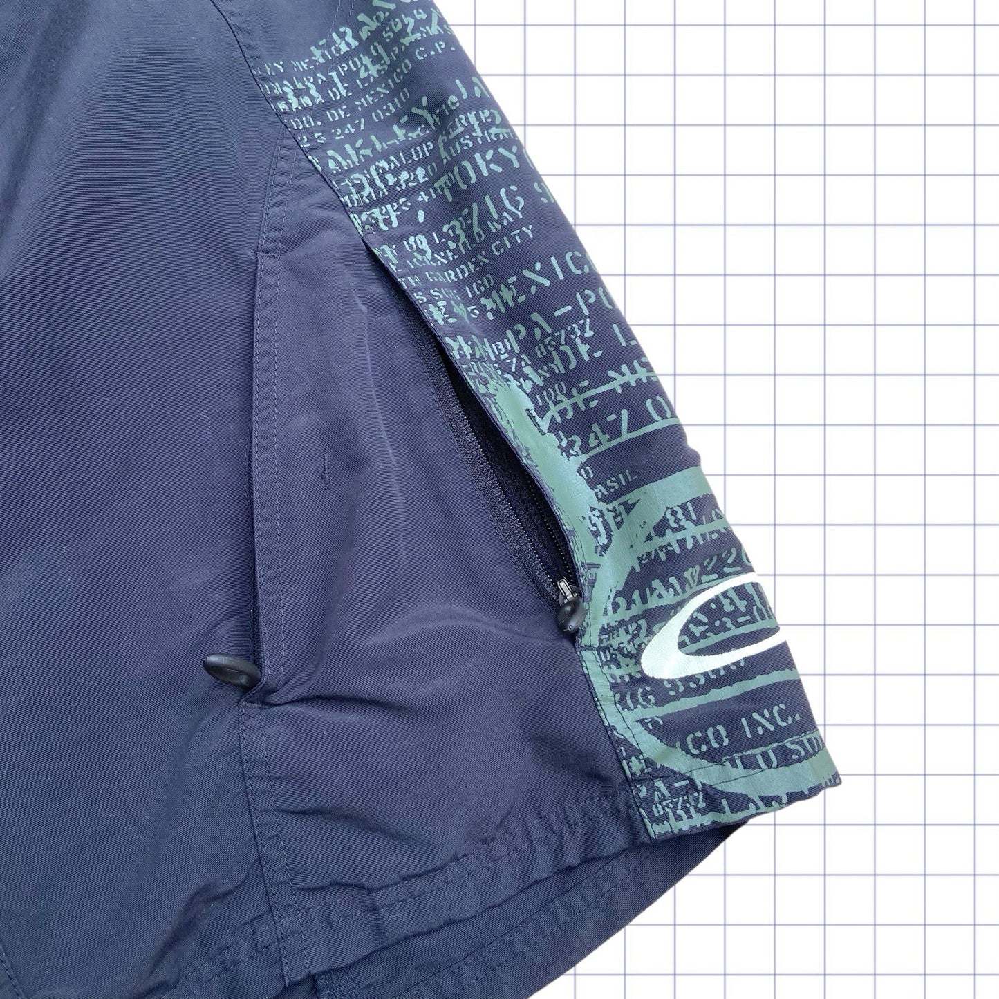 Vintage Oakley Icon Cycle Shorts – 34W