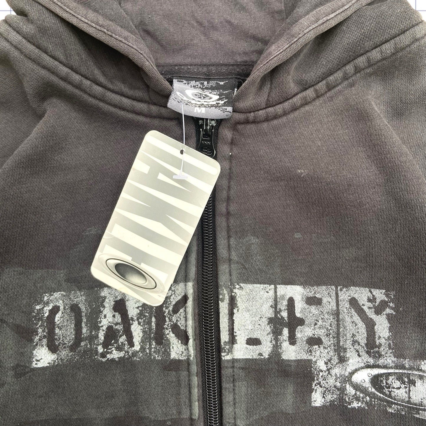 Deadstock Early 2000s Oakley Spellout Hoodie - S