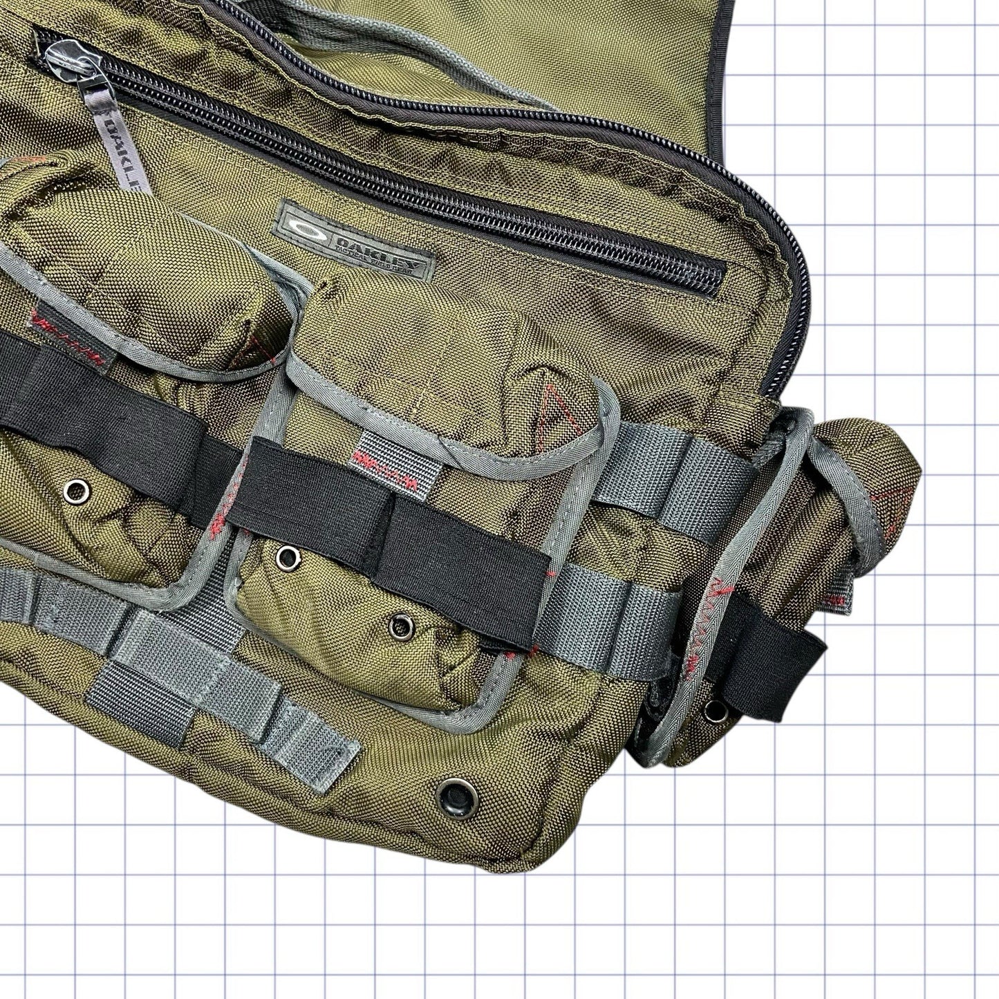 2005 Oakley Tactical Field Gear AP Messenger Sling bag