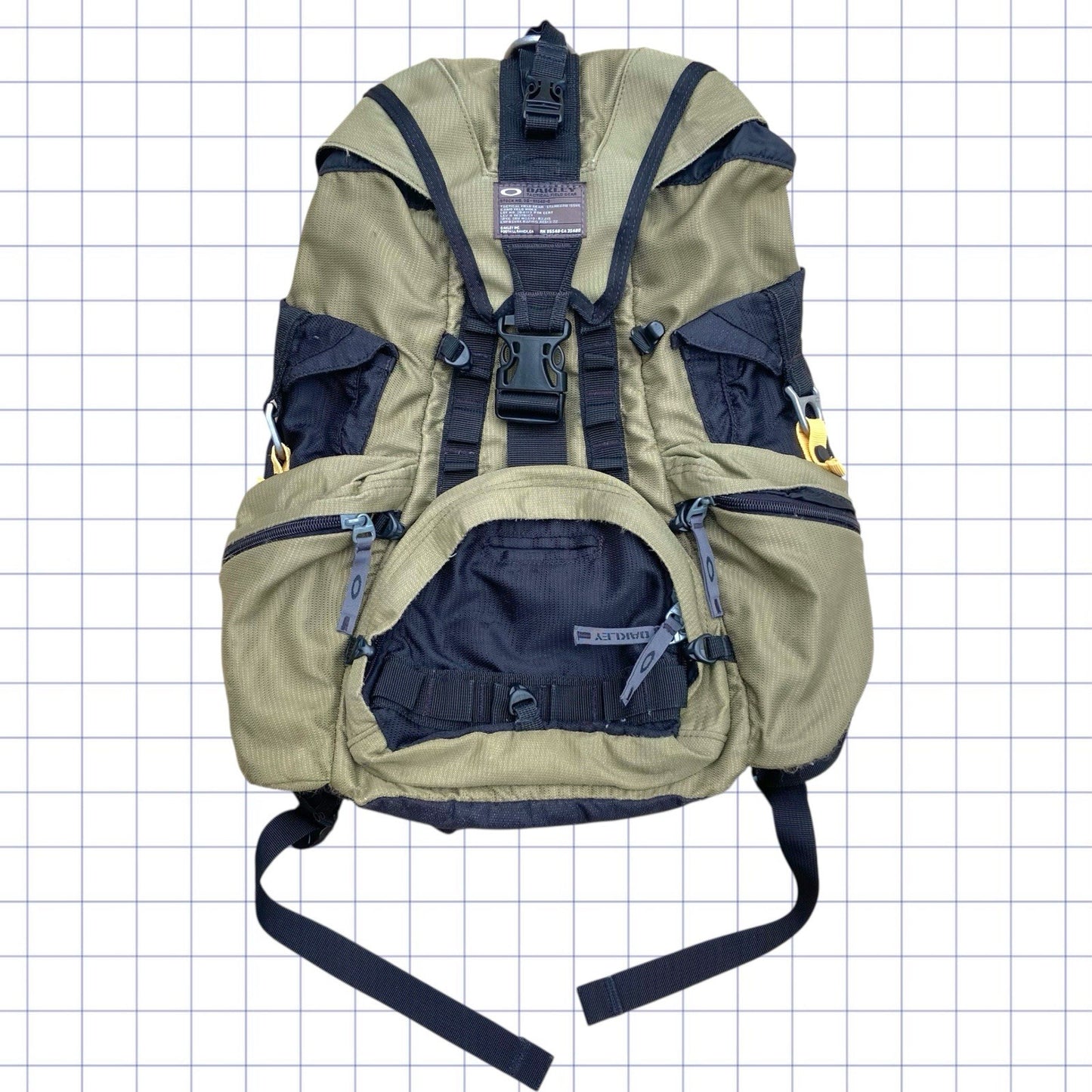 Oakley 2006 Tactical Field Gear Desert Backpack