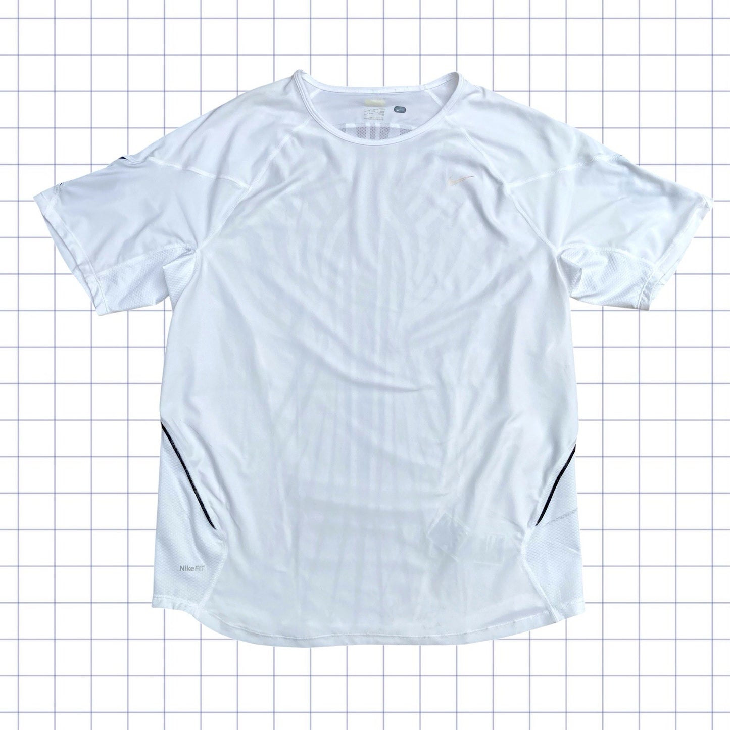 2000s Nike Sphere Tribal Tshirt - L