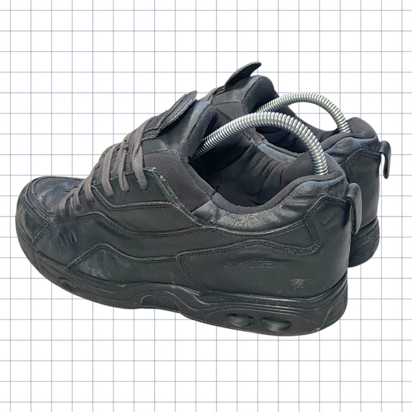 Vintage Chunky Globe x Lee Trainers - UK 8