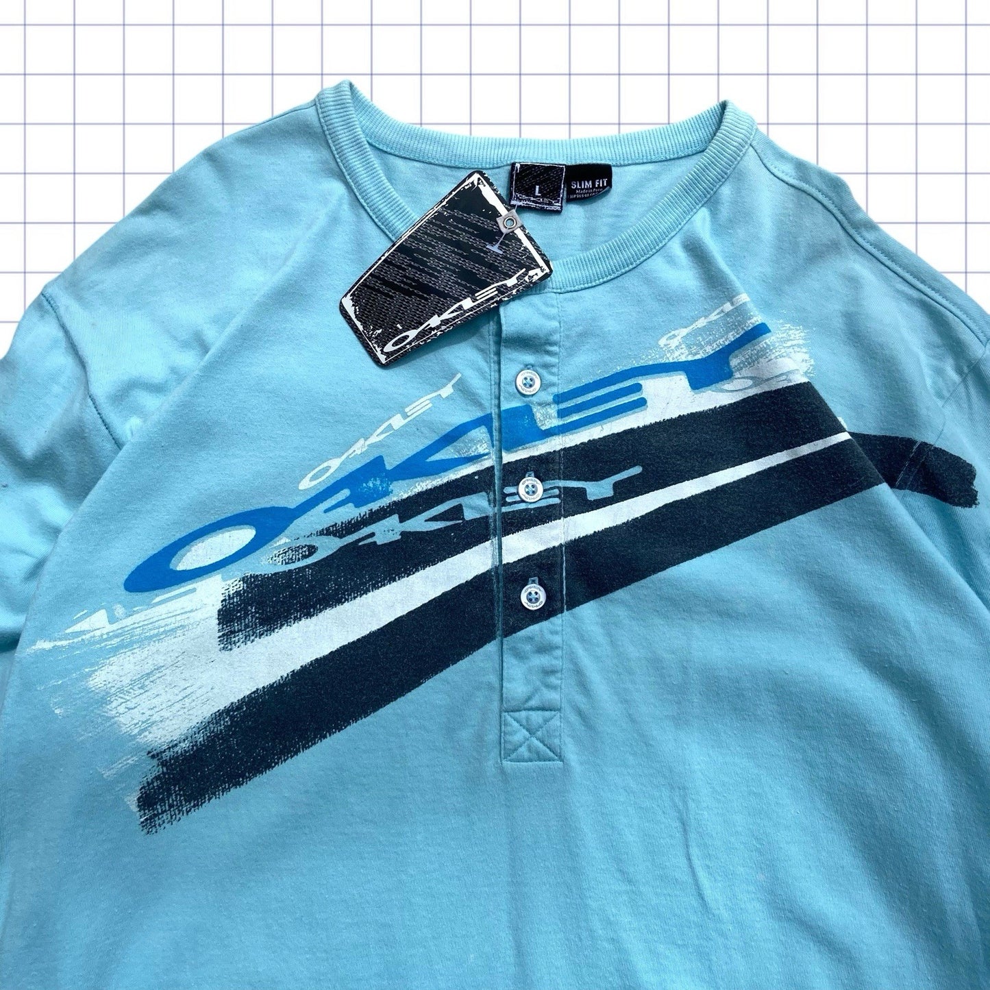 Early 2000s Oakley Spellout Long Sleeve Tshirt - L