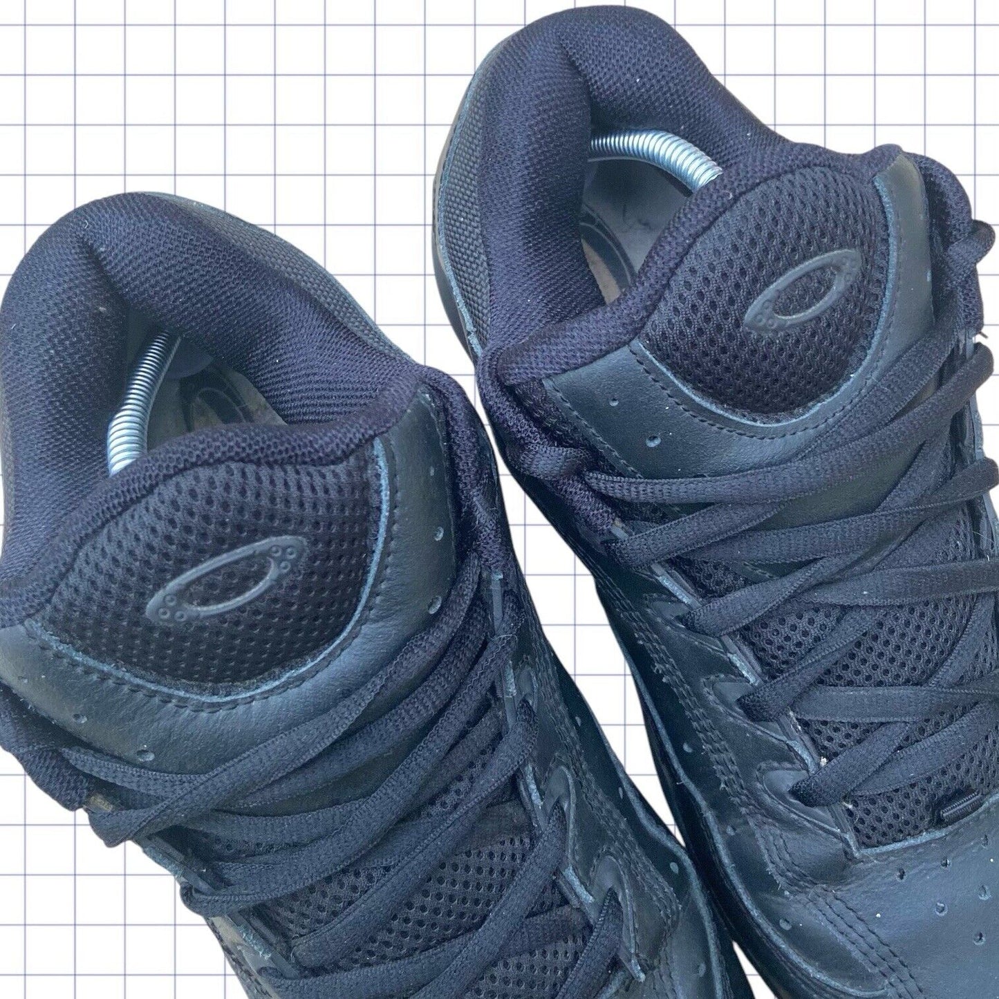 Vintage Chunky Oakley Trainers - UK 12