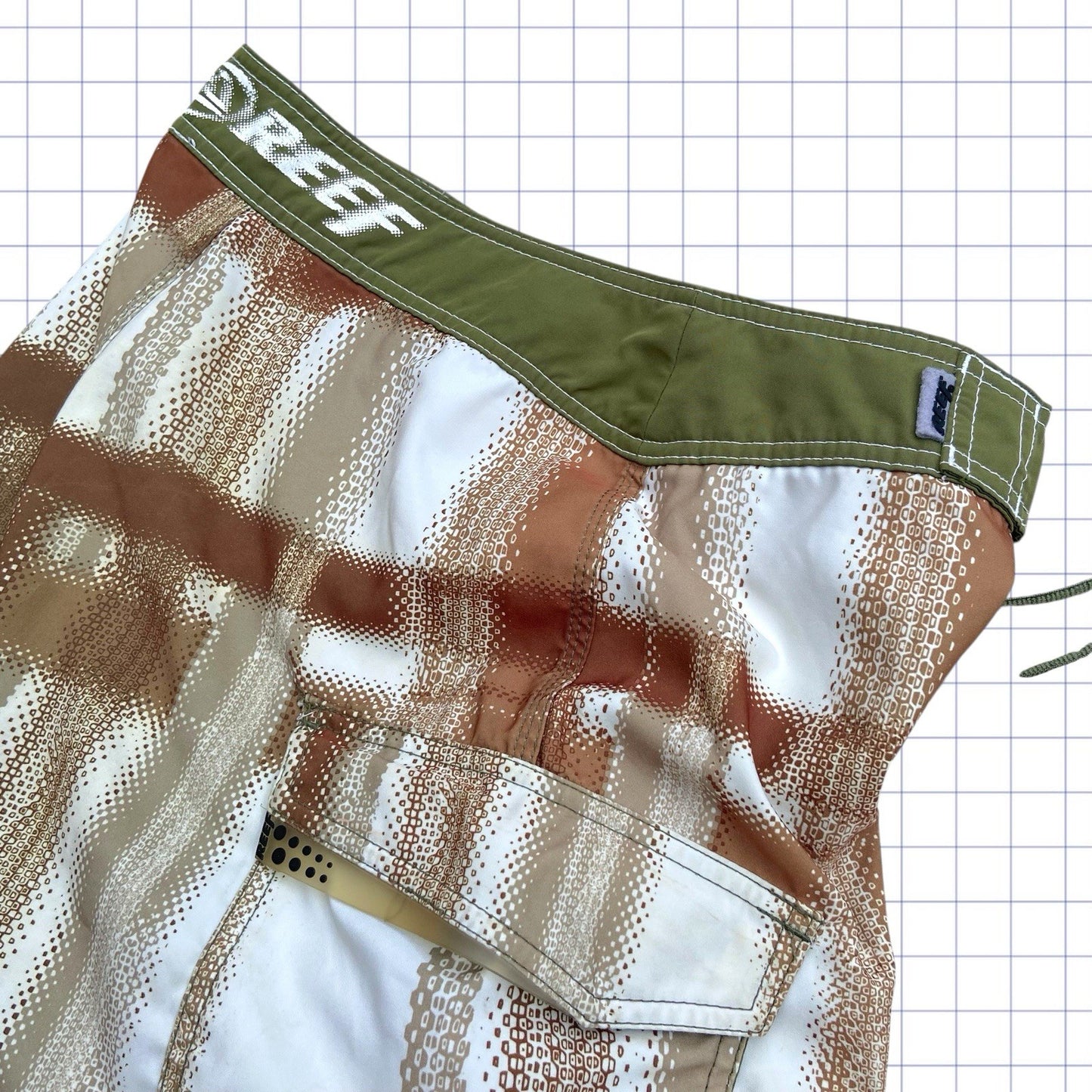 Vintage Reef Board Shorts – 29W