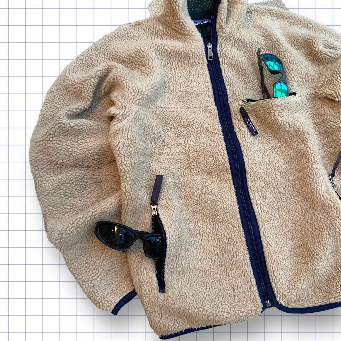 Beige Patagonia Fleece - S