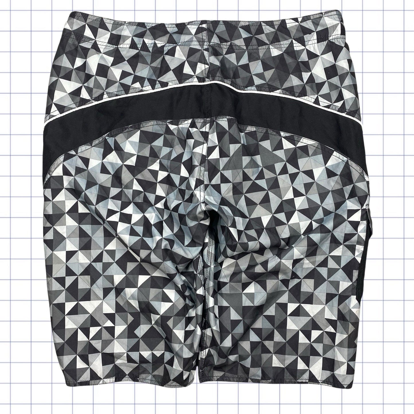 Y2K Diamond Pattern Board Shorts - 36W