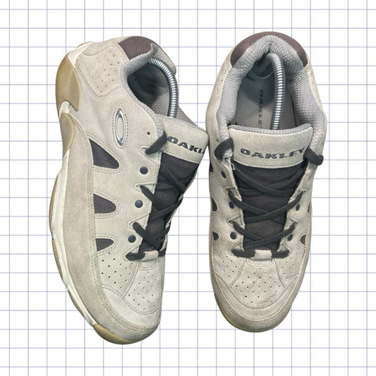 Early 2000s Oakley Trainers - UK 10