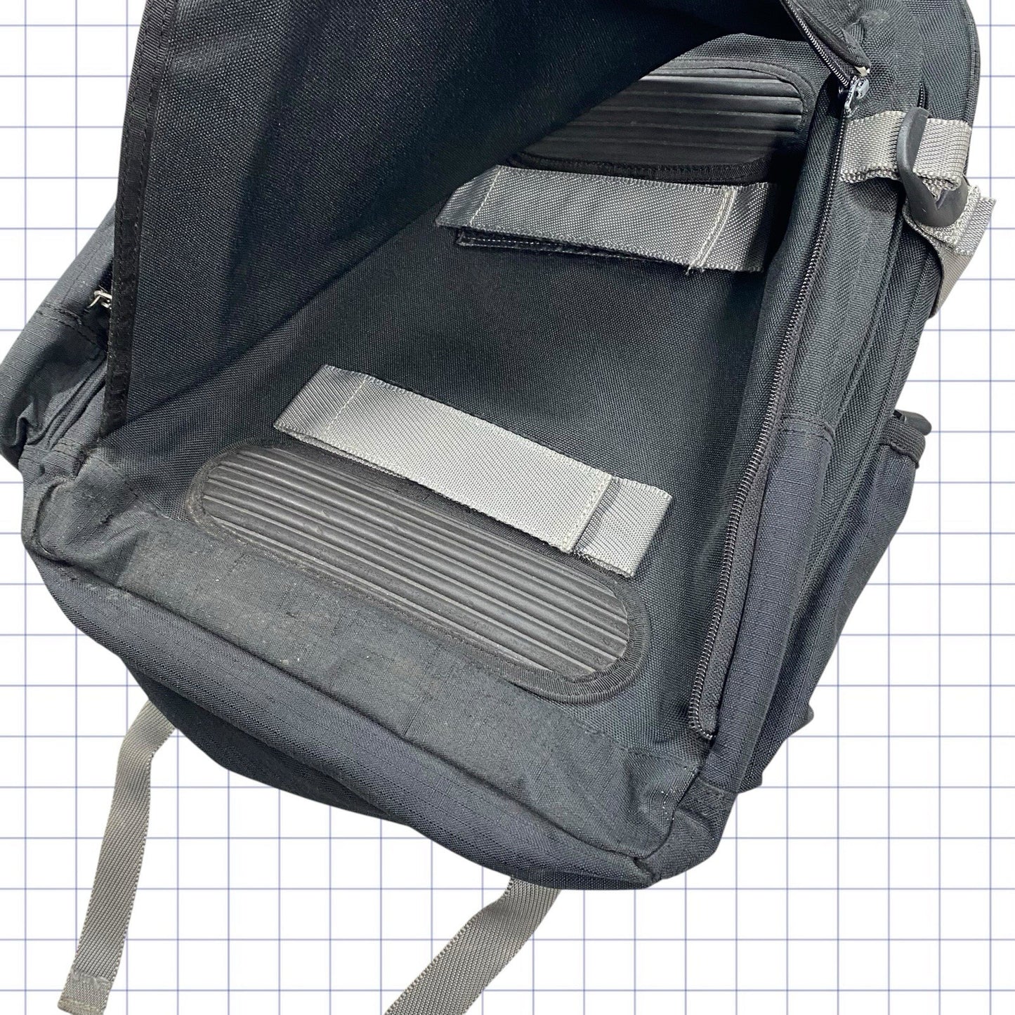 Y2K Quicksilver Backpack Spellout