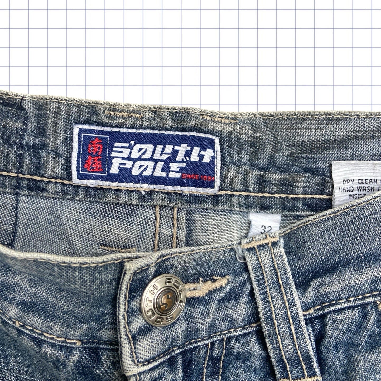 2000s South Pole Jorts - 30W