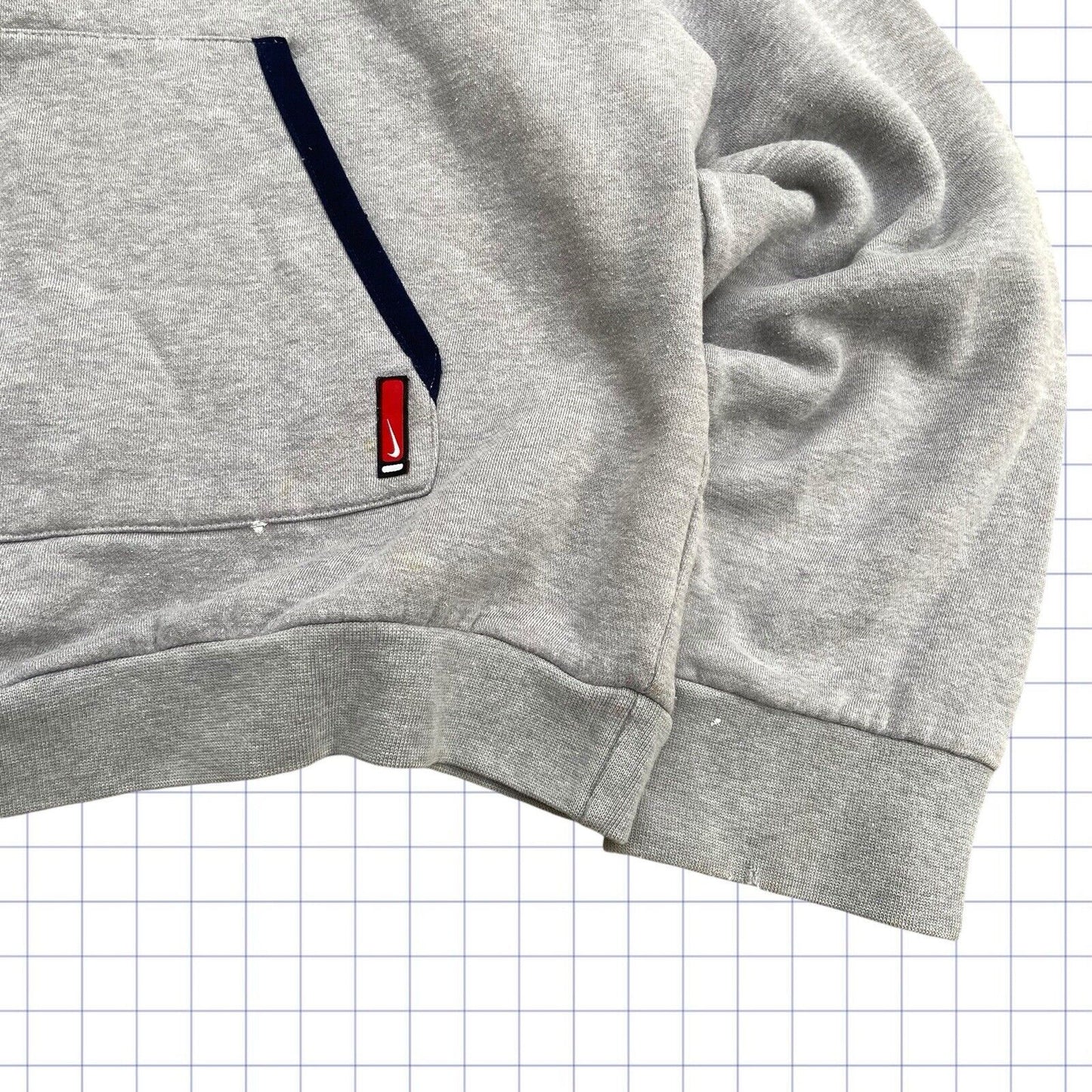 Y2K Nike Athletic Hoodie - S/M