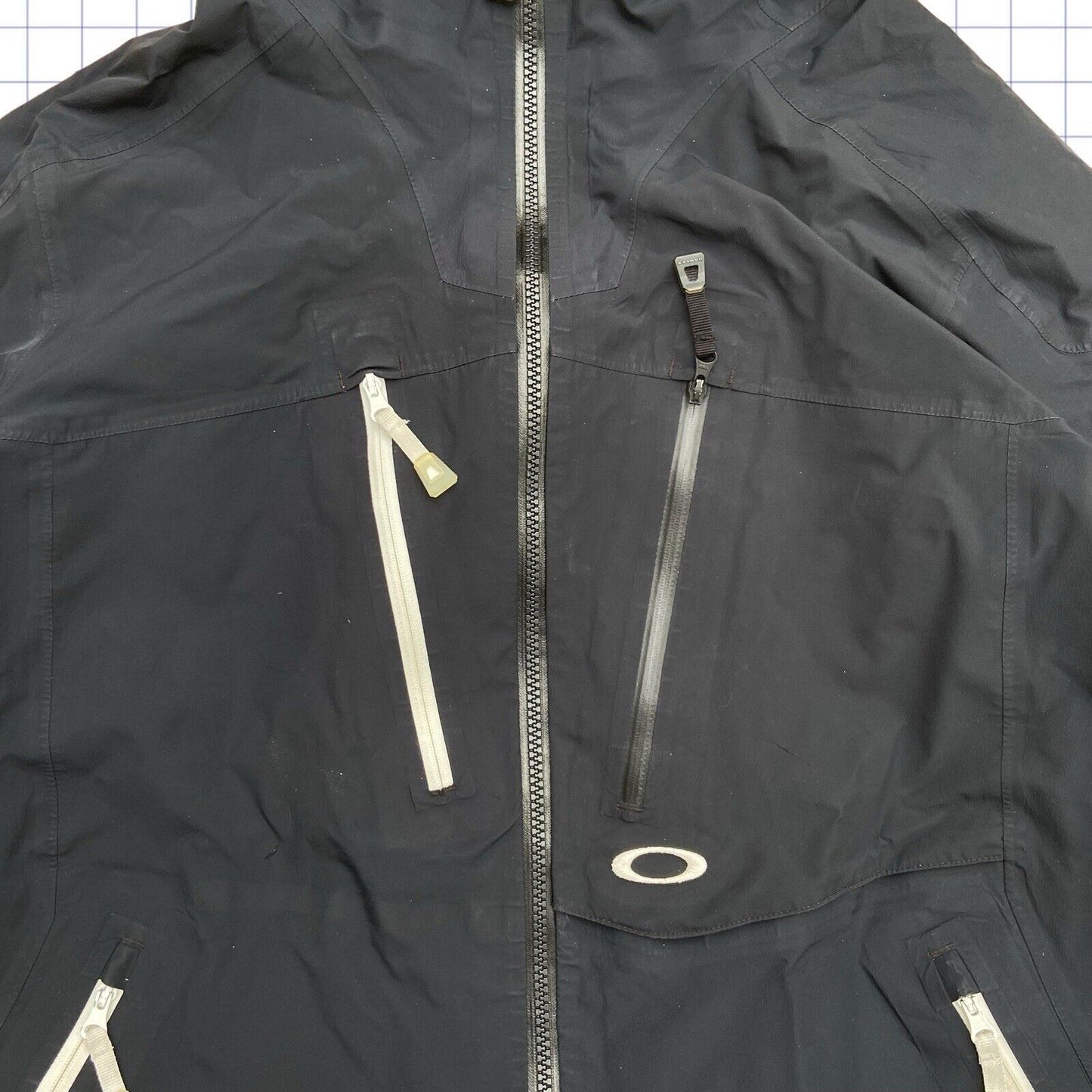 Early 2000s Oakley GoreTex Jacket - M