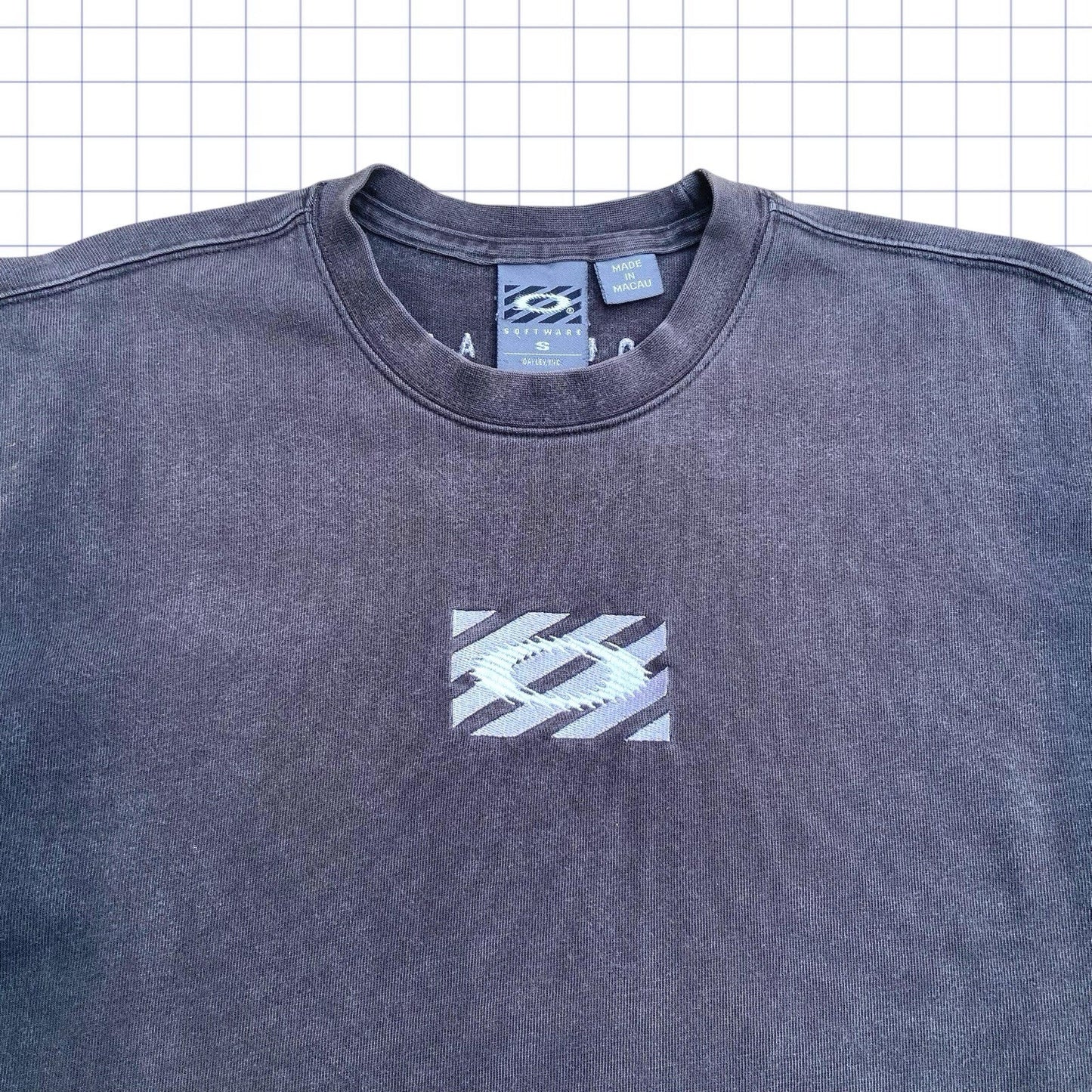 Vintage Oakley Software Graphic Tshirt - M