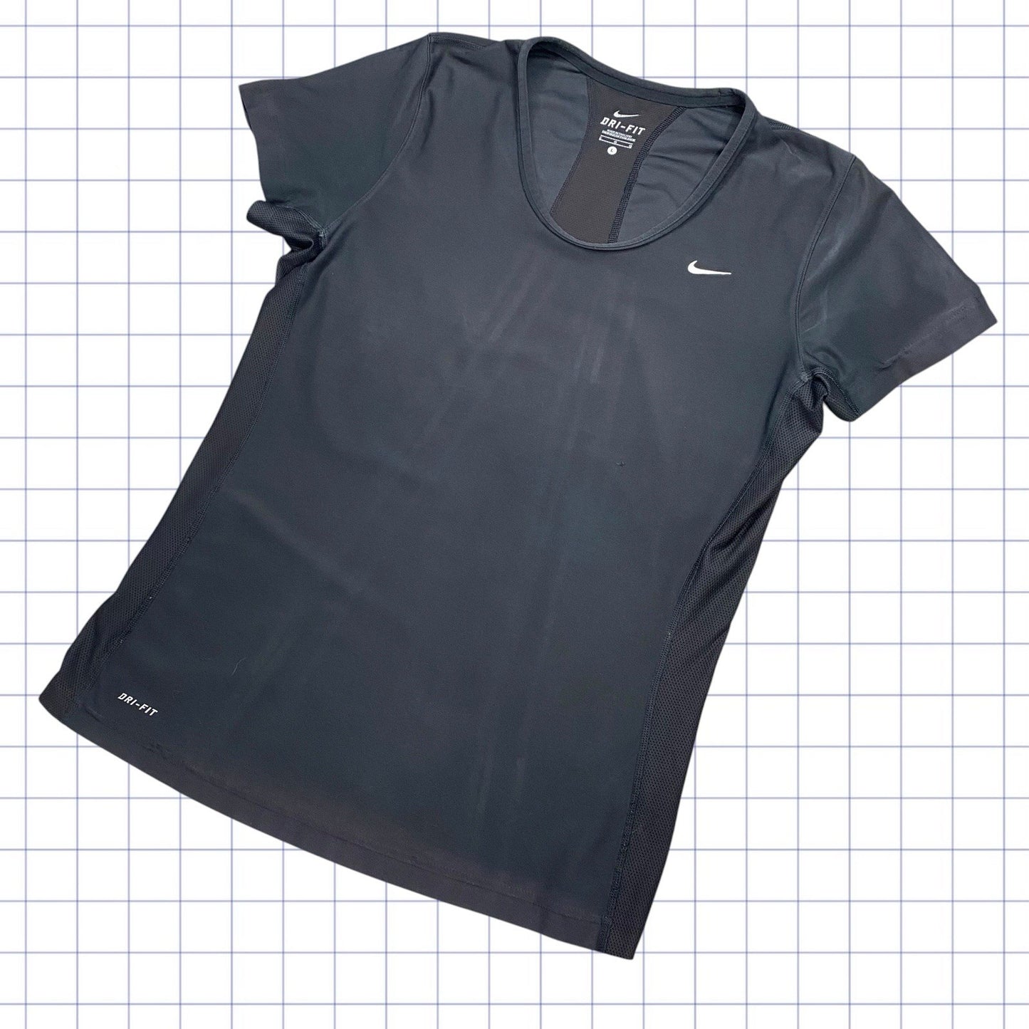 Nike Womans Sport Tshirt  - M/L