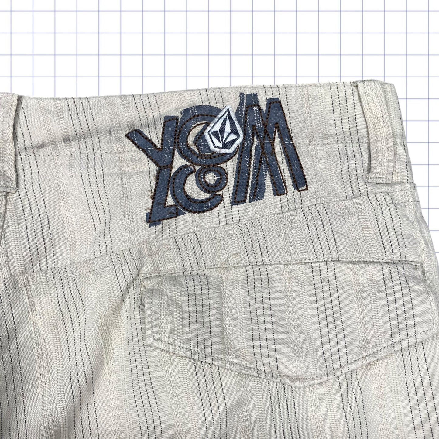 Y2K Volcom Shorts - 33W