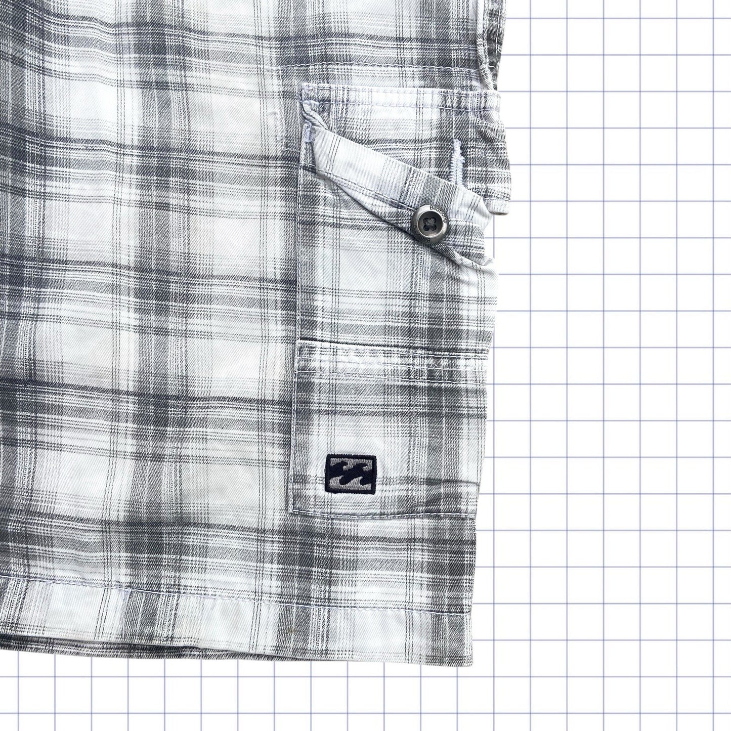 Vintage Billabong Plaid Shorts - 30W