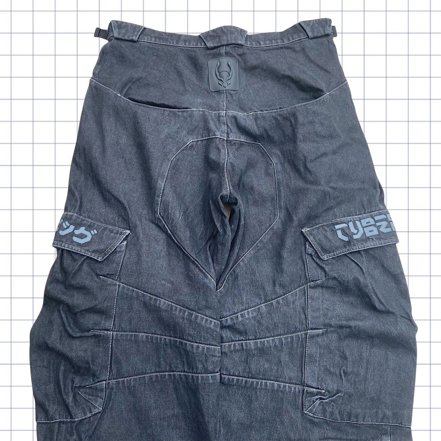 Jeans Cargo Cyberdog dos anos 90 - 34W