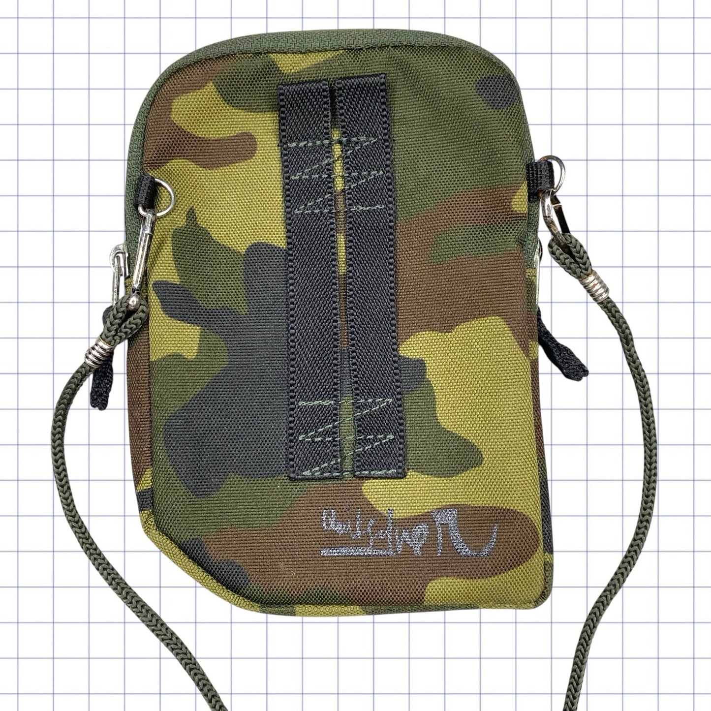 Vintage Quiksilver crossbody bag