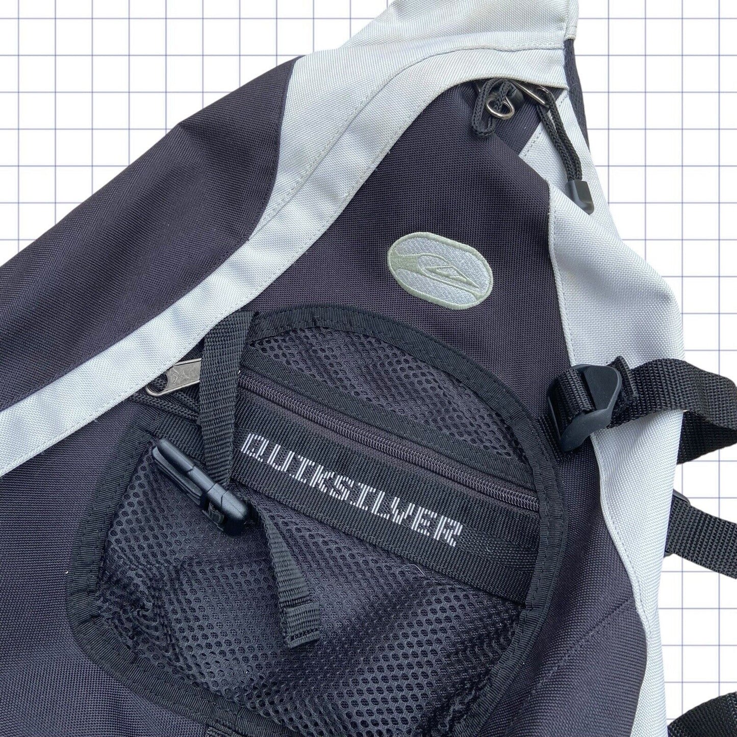 Y2K Quiksilver Tri Sling Bag