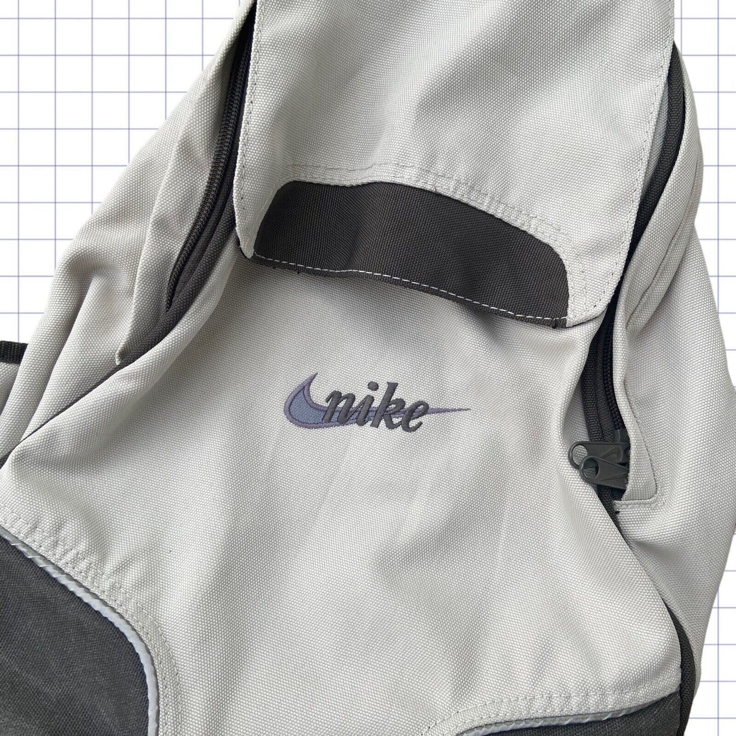 Vintage Nike Sling Bag