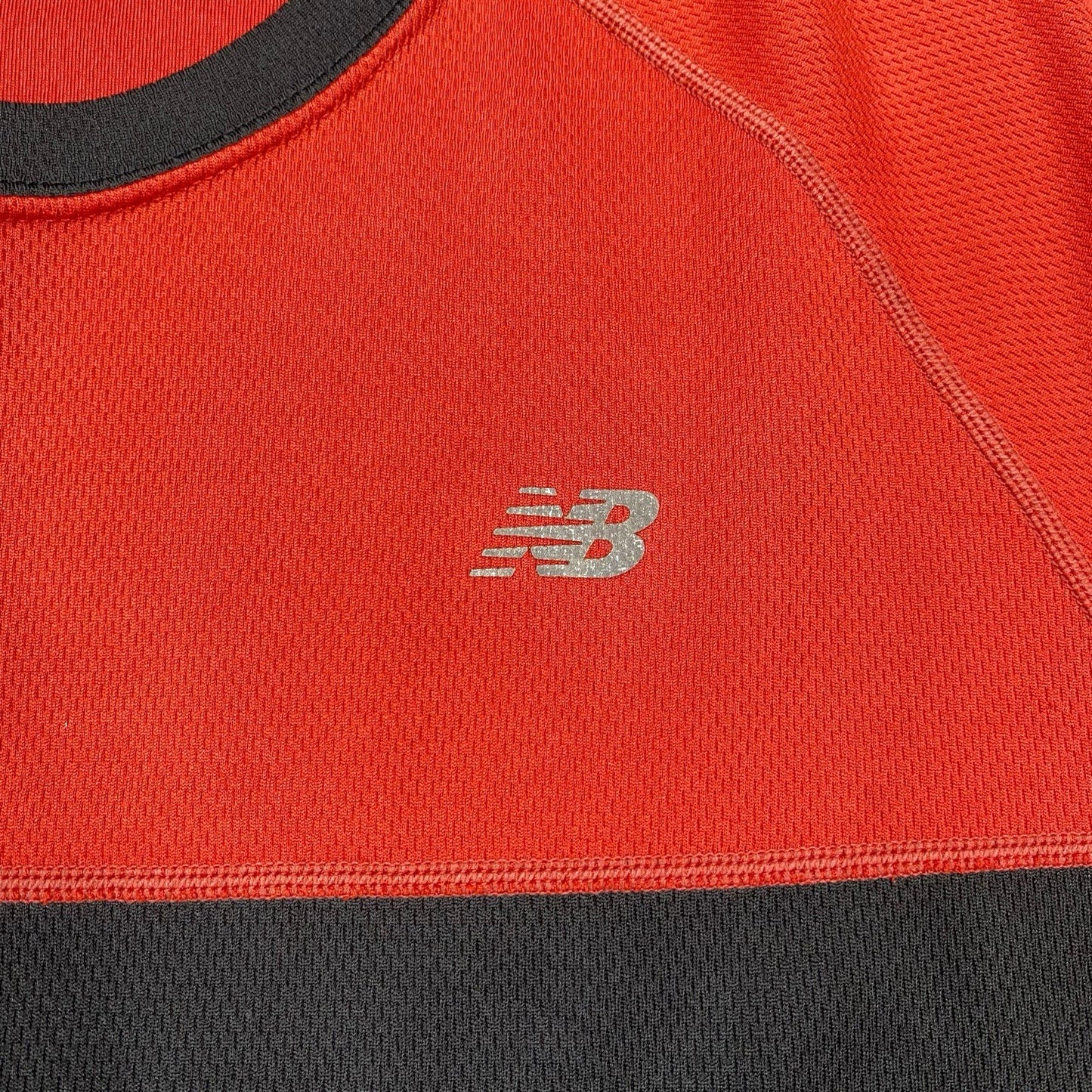 New Balance Sports Tshirt  - M/L