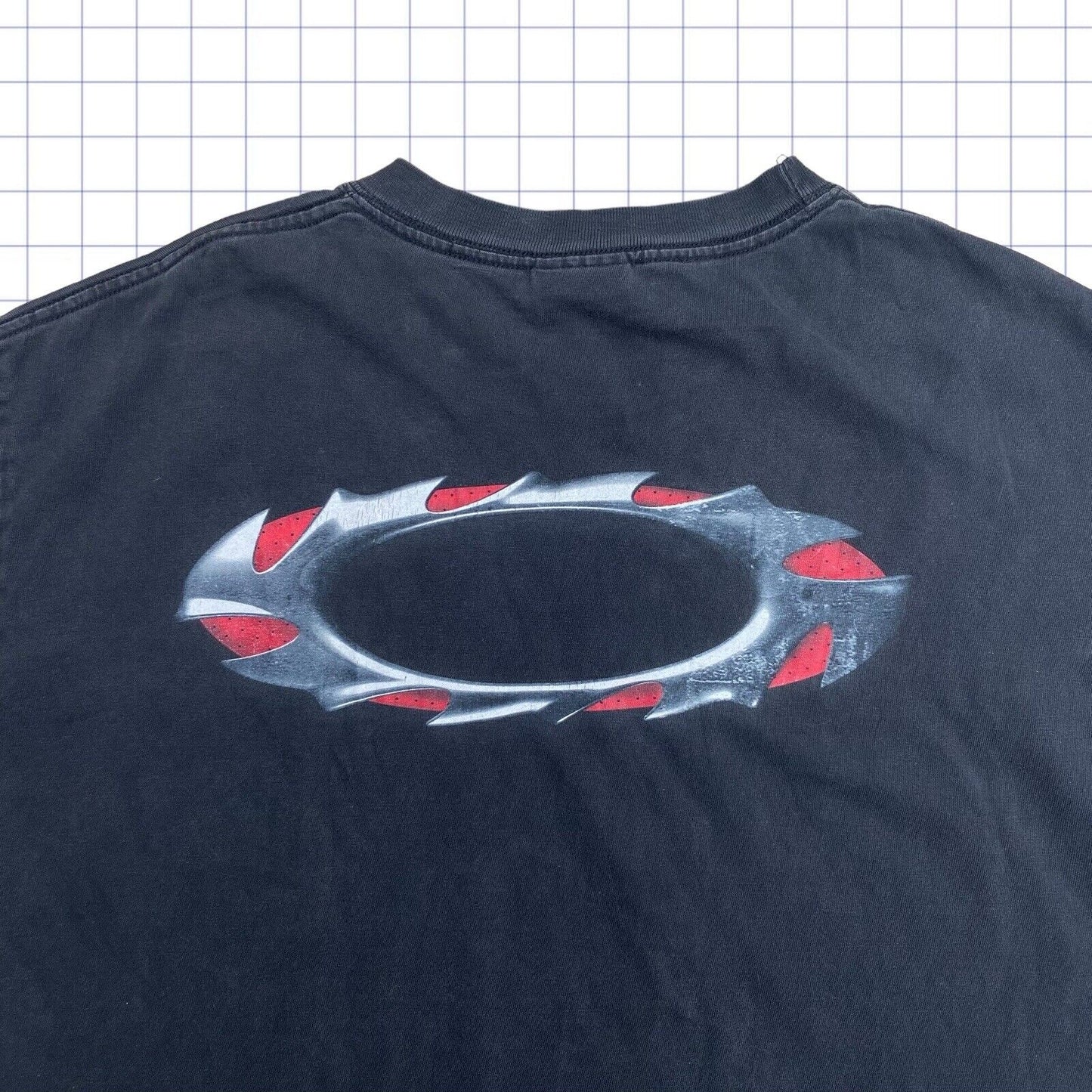 Vintage Oakley Graphic Tshirt - L