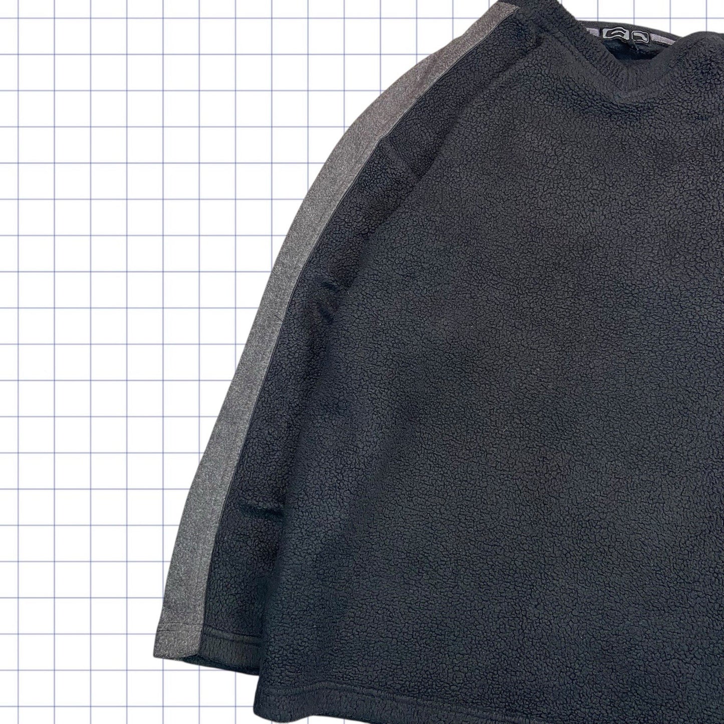Early 2000s Oakley Style Paneled Fleece - L