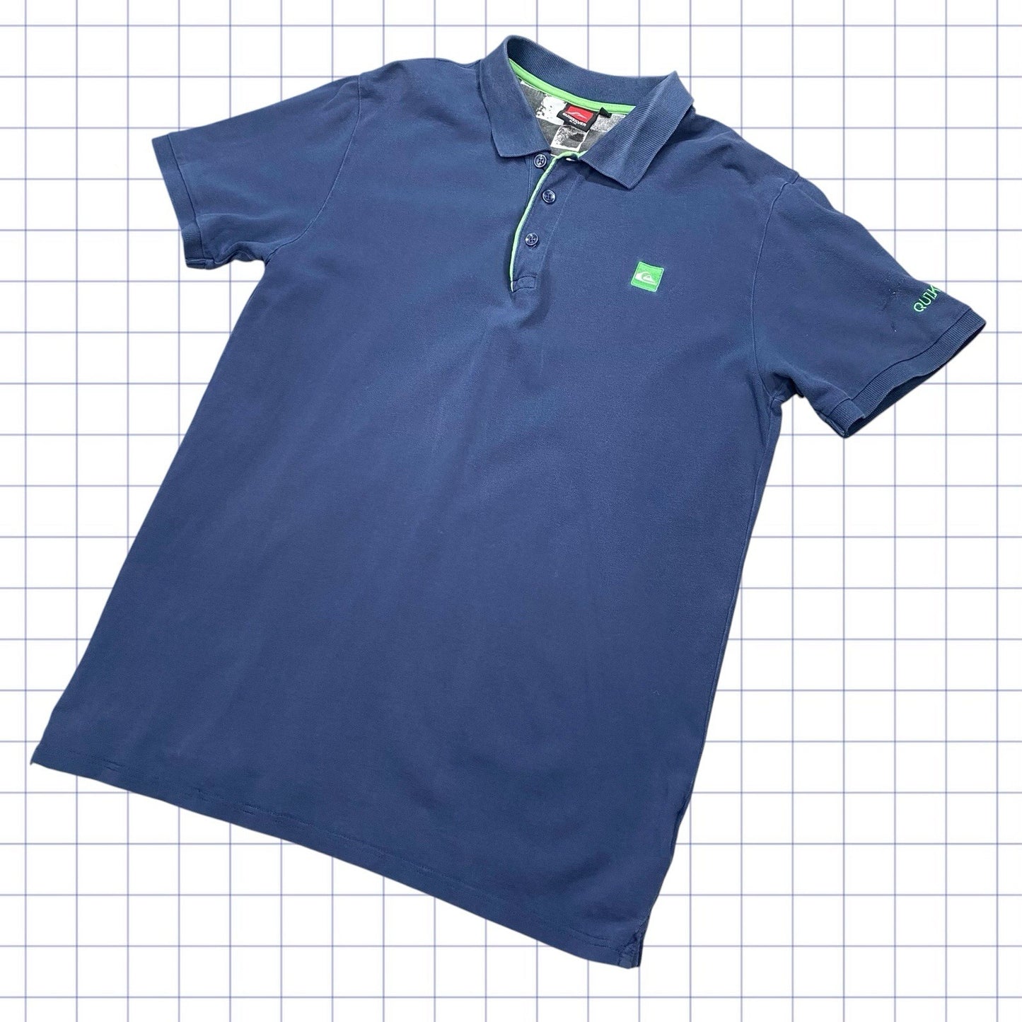Vintage Quiksilver Polo Button Up Tshirt  - L