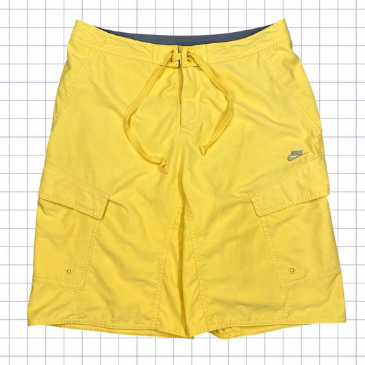 Early 2000s Nike Board Shorts - 31W