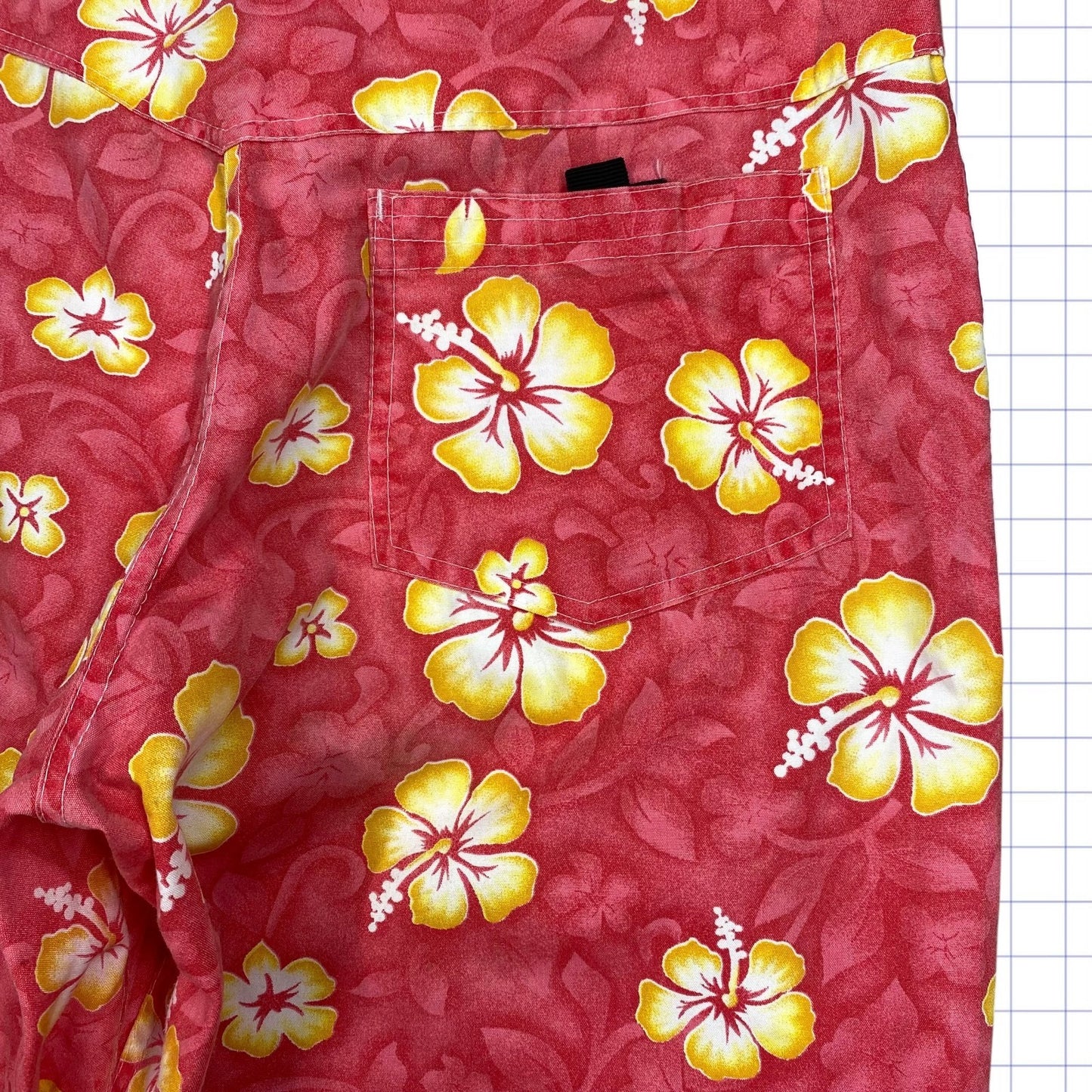 Y2K Flower Boardshorts - 40W