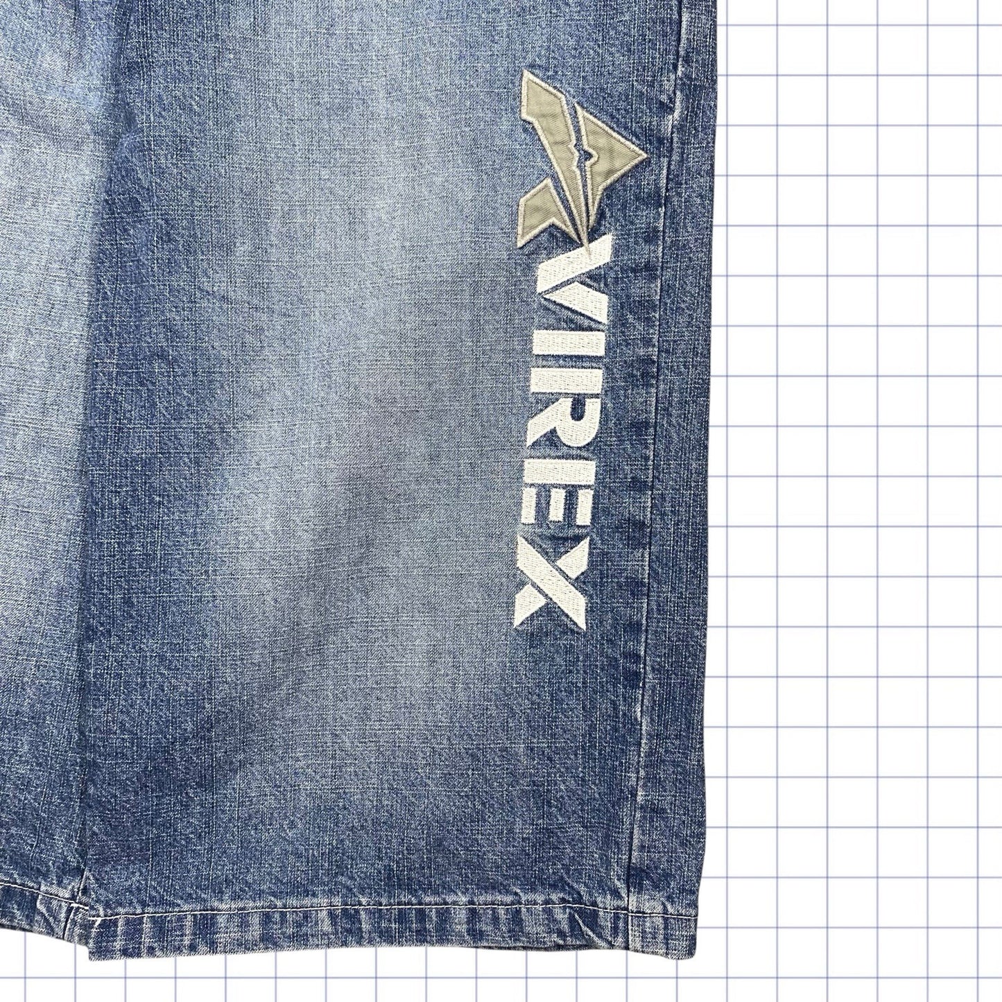 Vintage 2000s Avirex Jorts -32W
