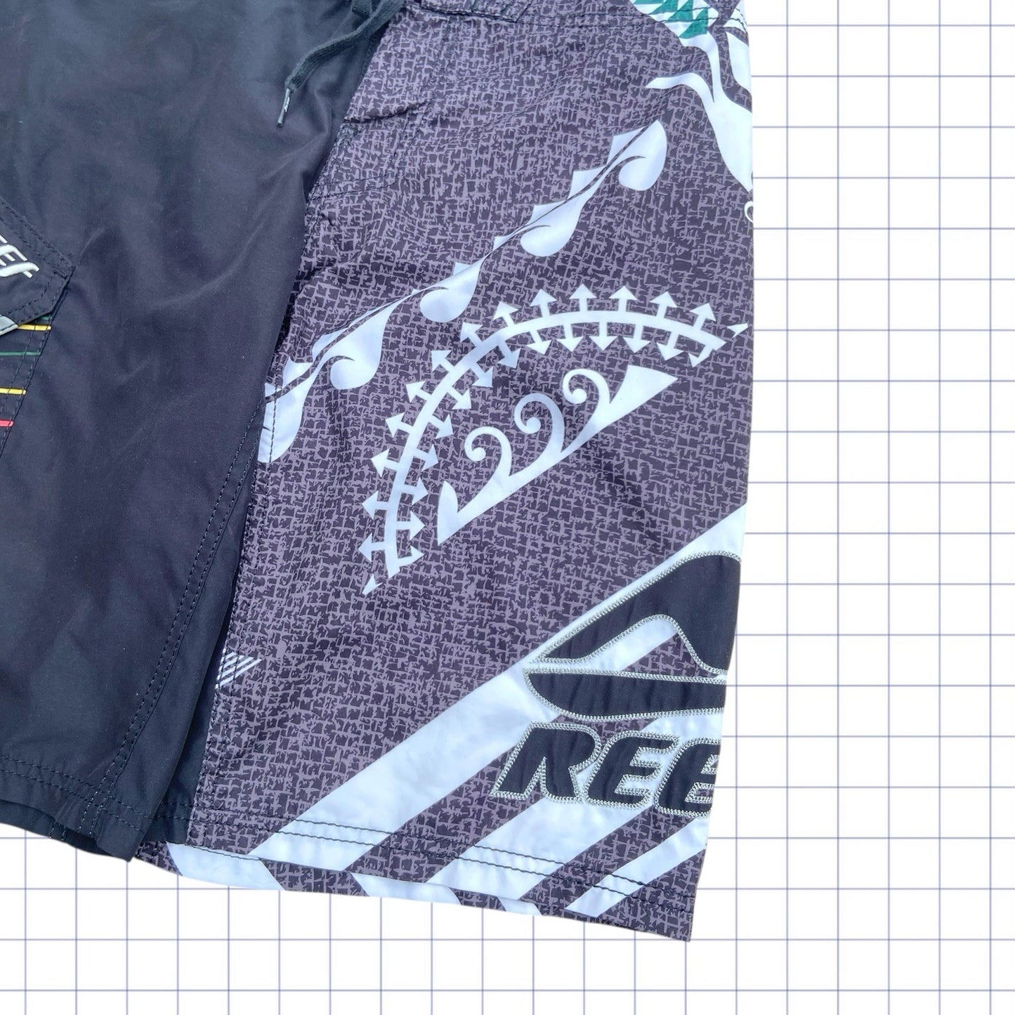Vintage Reef Board Shorts – 30W