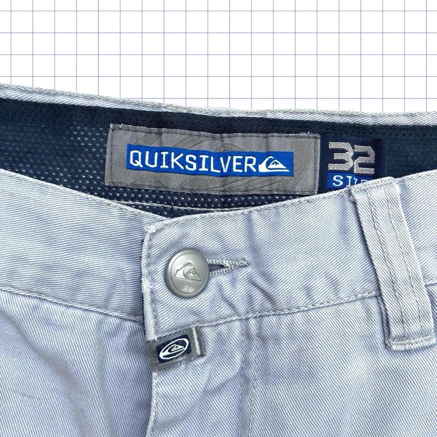 Vintage Quiksilver Cargo Pocket Shorts - 32W