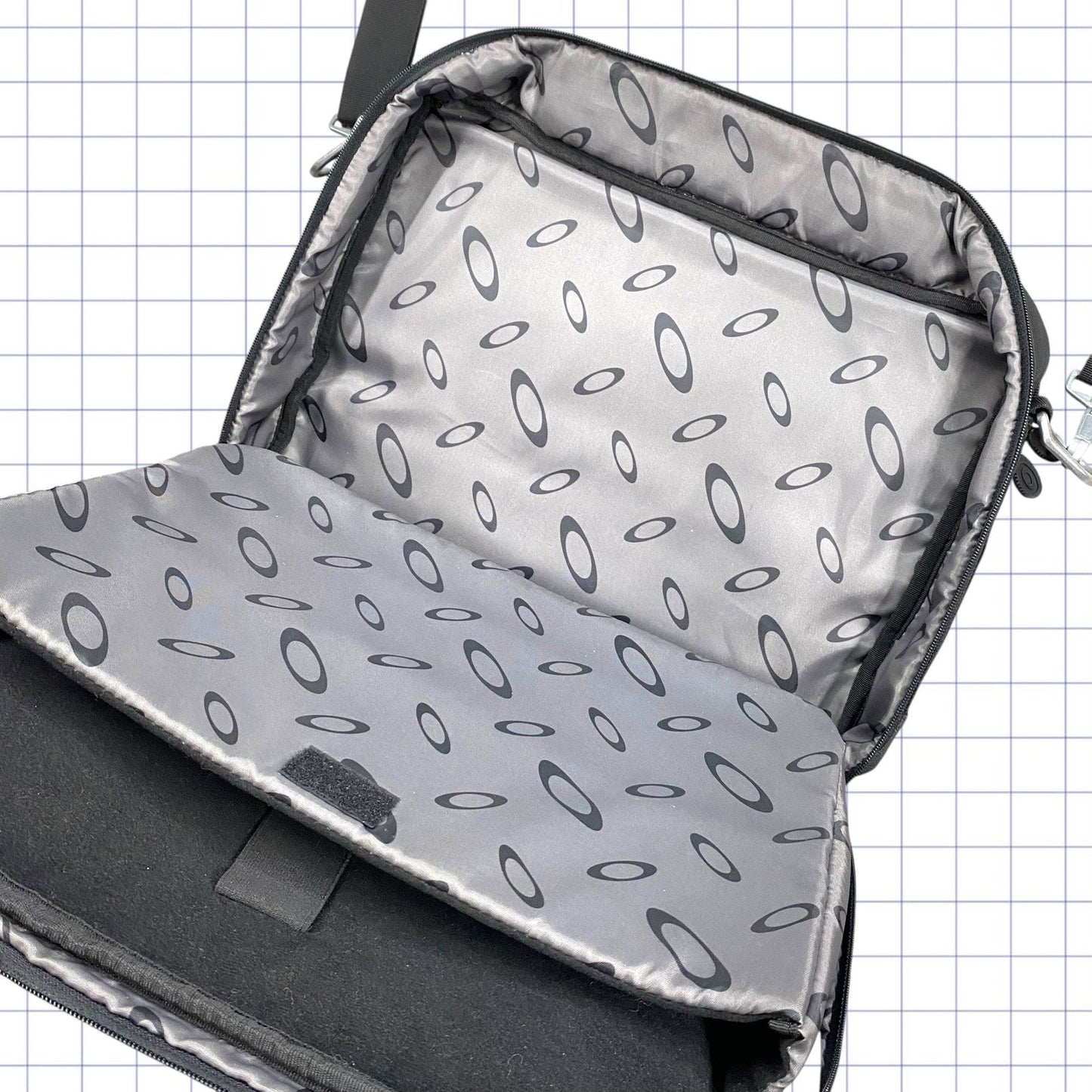 Vintage Oakley Computer Messenger Bag