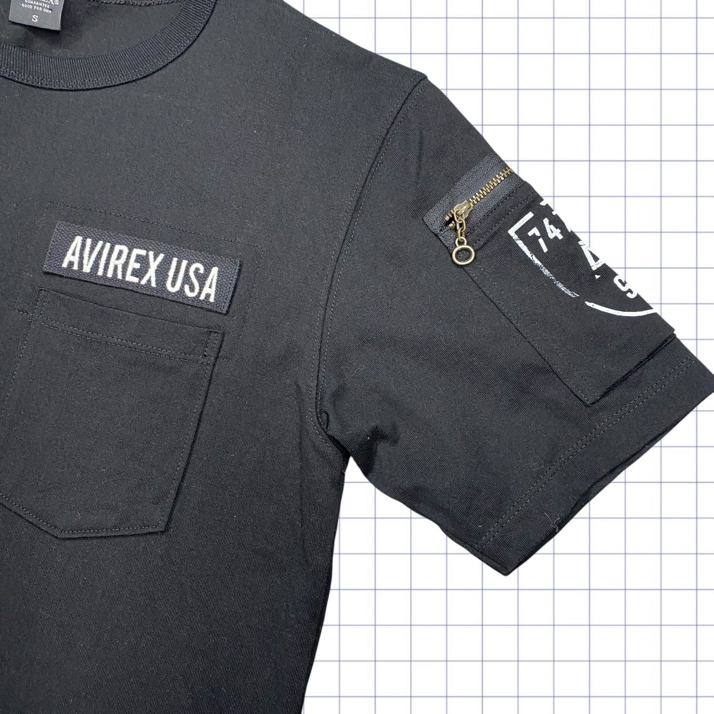 Avirex Spellout Cropped Tshirt  - S