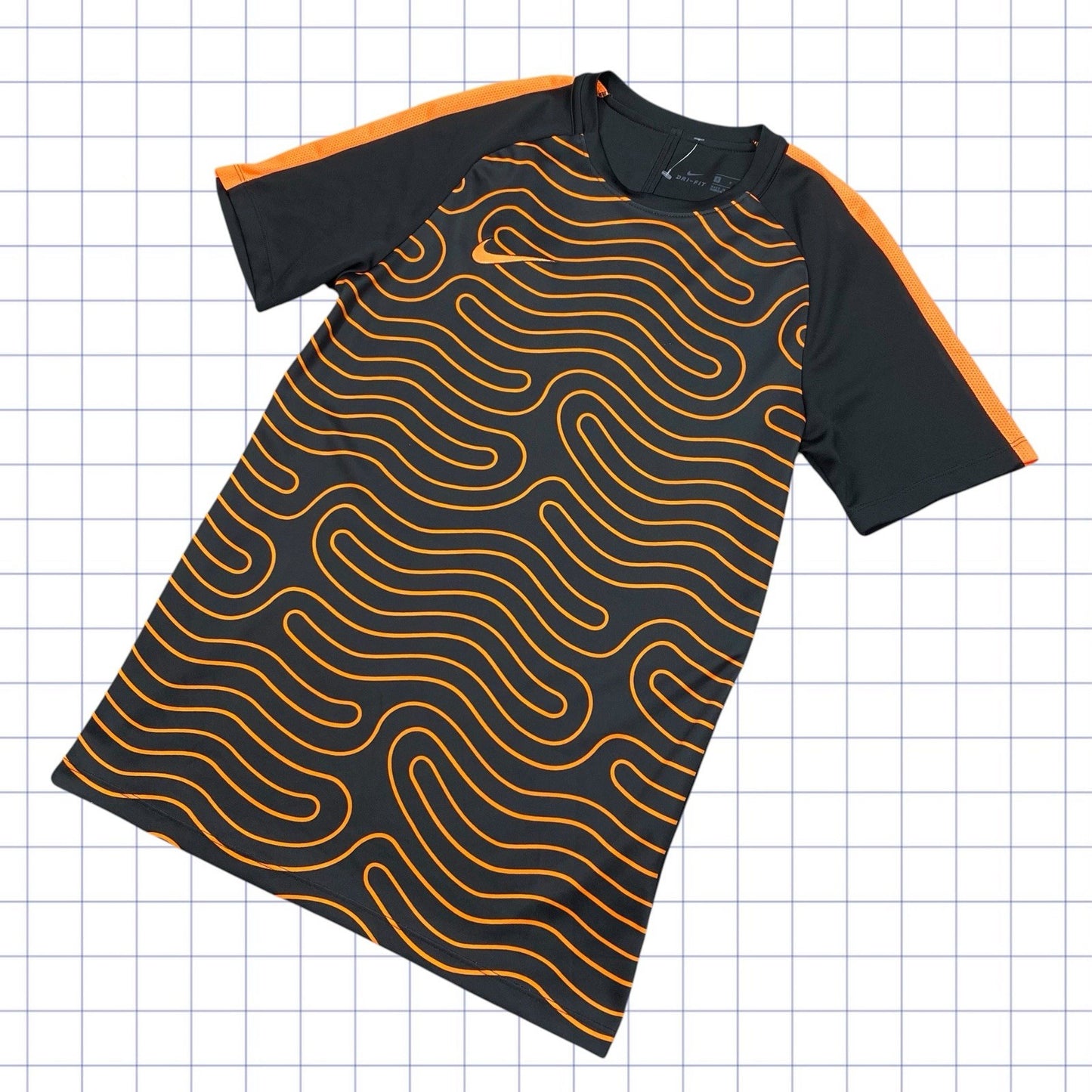 Y2K Nike TN Style Tshirt - S/M