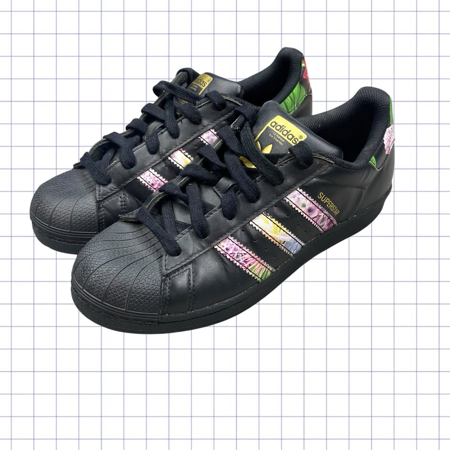 Adidas Superstar Trainers - UK 5