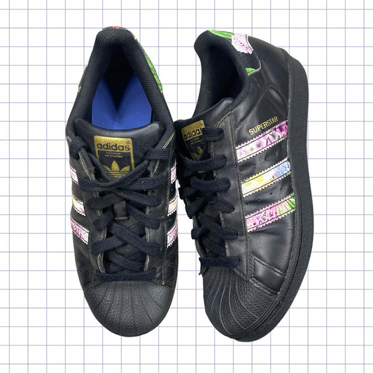 Adidas Superstar Trainers - UK 5