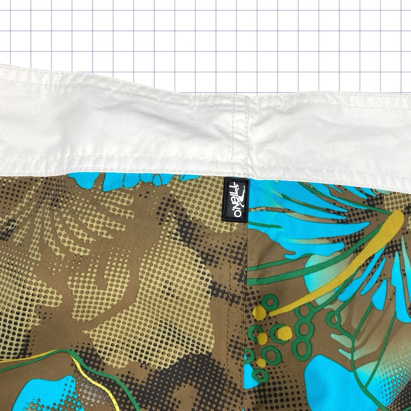 Y2K Oneill Surf Elite Team Shorts - L
